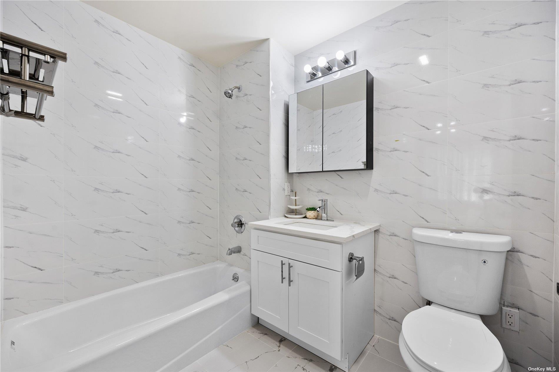 Condo Cherry  Queens, NY 11355, MLS-839650-30