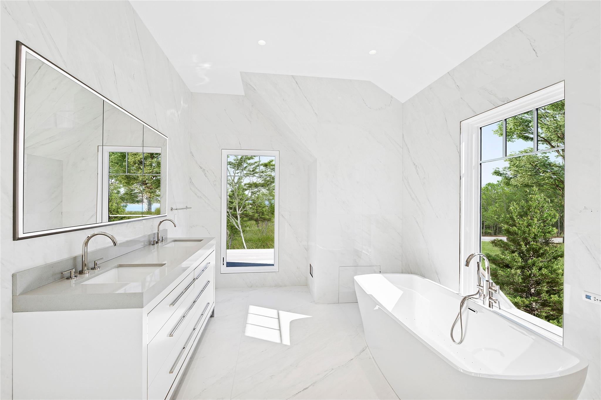 Single Family Fresh Pond  Suffolk County, NY 11963, MLS-839659-16