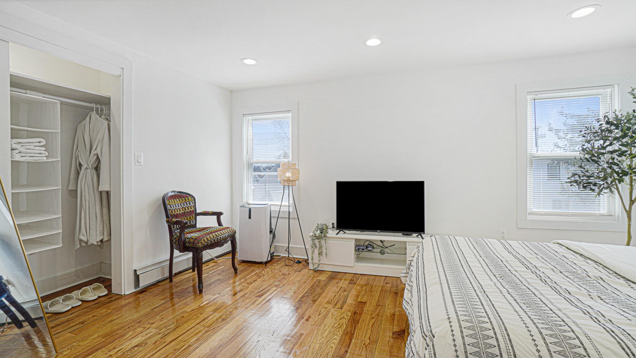 Single Family 130th  Queens, NY 11413, MLS-839672-11