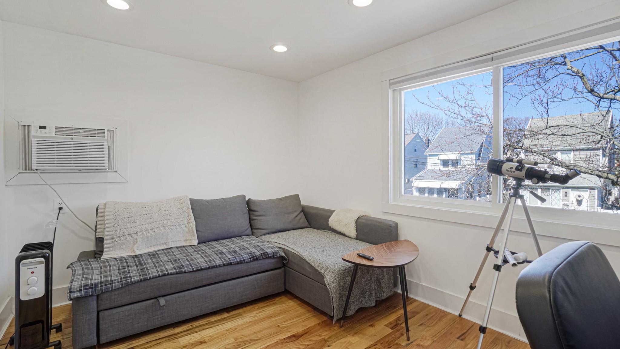 Single Family 130th  Queens, NY 11413, MLS-839672-18
