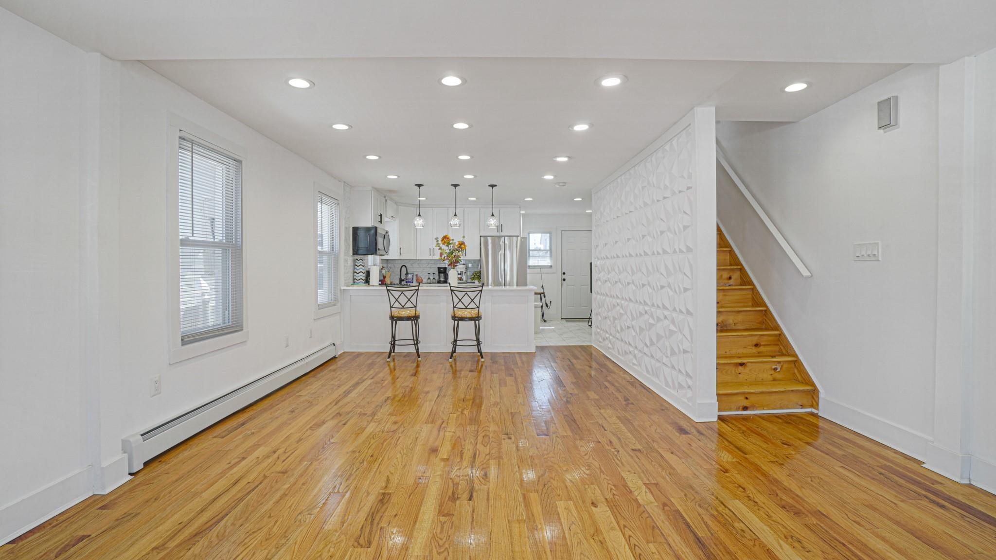 Single Family 130th  Queens, NY 11413, MLS-839672-19