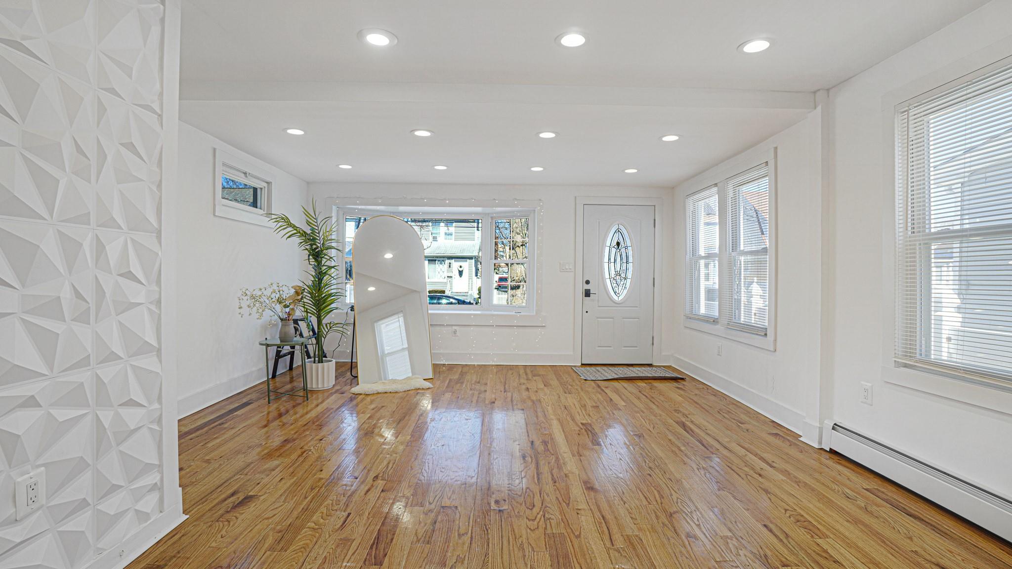 Single Family 130th  Queens, NY 11413, MLS-839672-4