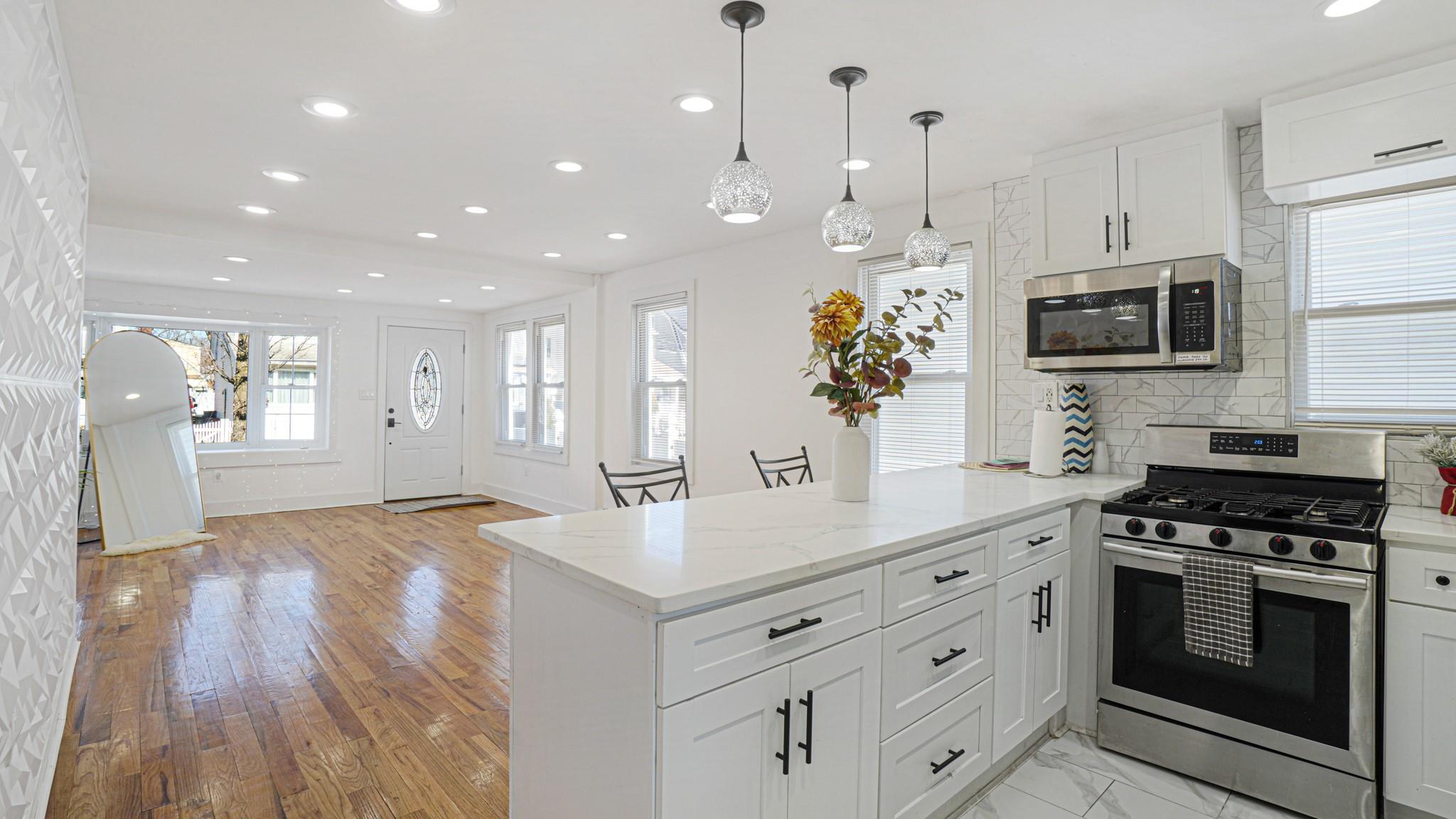Single Family 130th  Queens, NY 11413, MLS-839672-6
