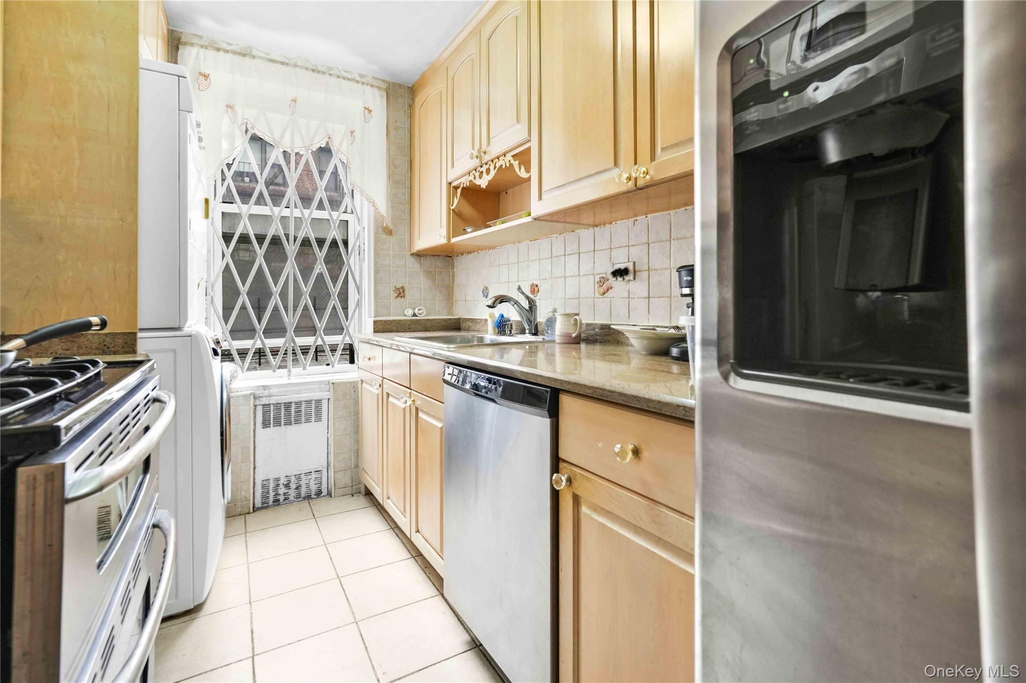 Condo 80th  Queens, NY 11373, MLS-839676-14