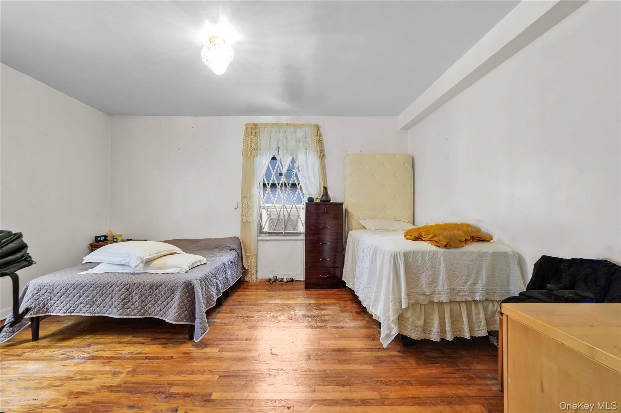 Condo 80th  Queens, NY 11373, MLS-839676-21