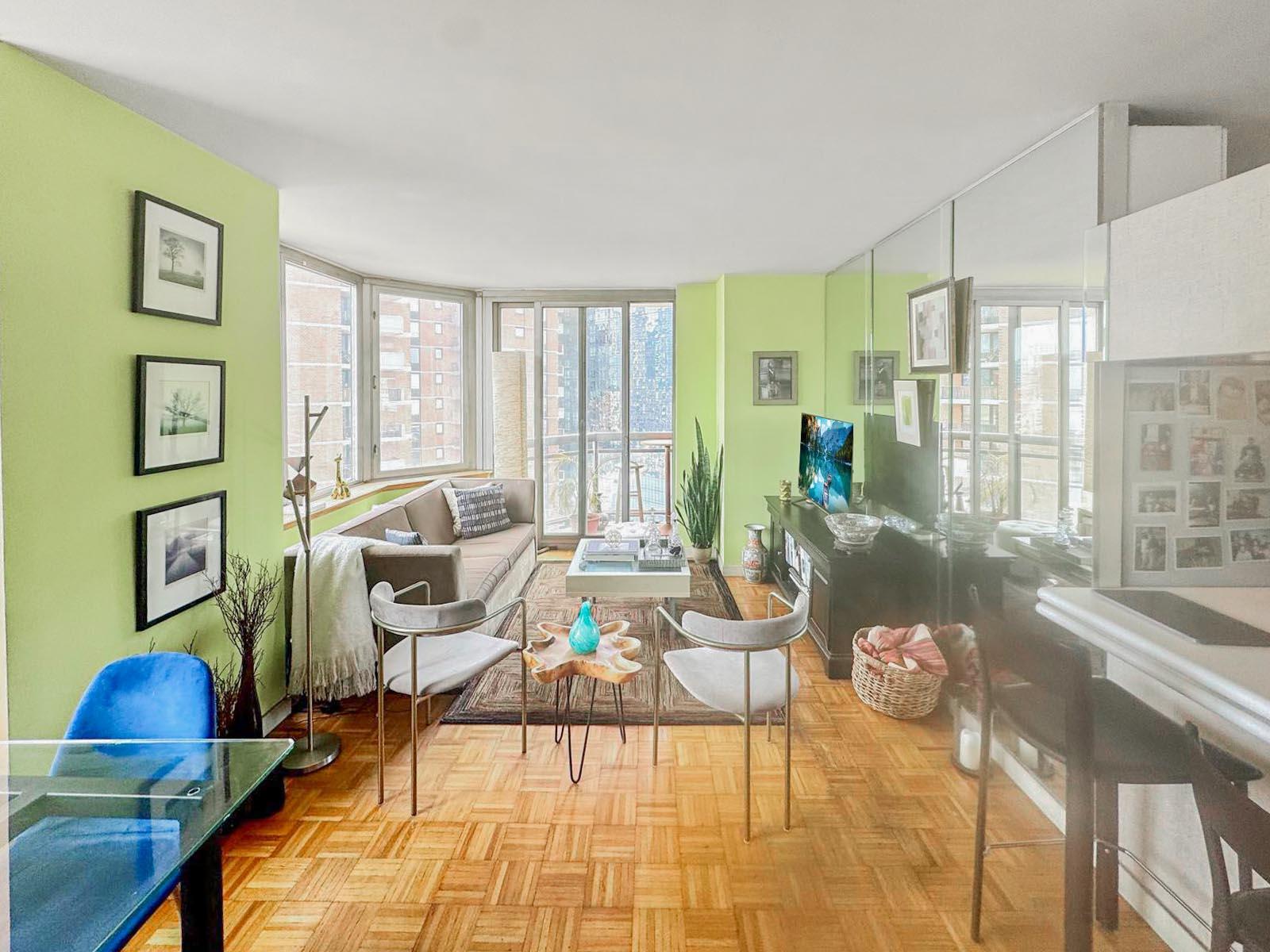 Condo West 43  Manhattan, NY 10036, MLS-839711-9