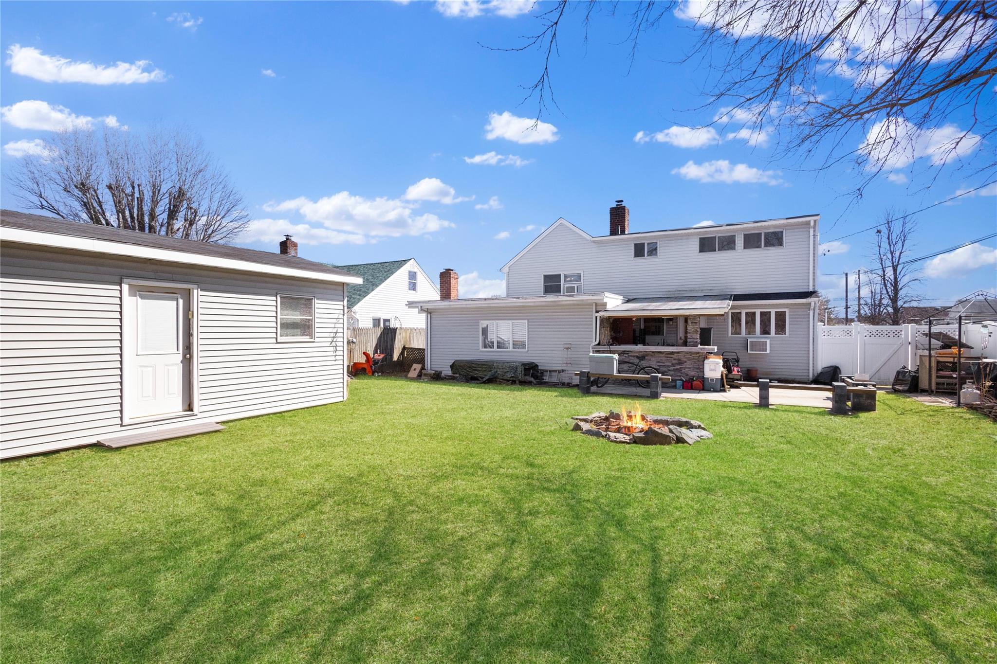 Single Family Poplar  Nassau County, NY 11758, MLS-839718-35