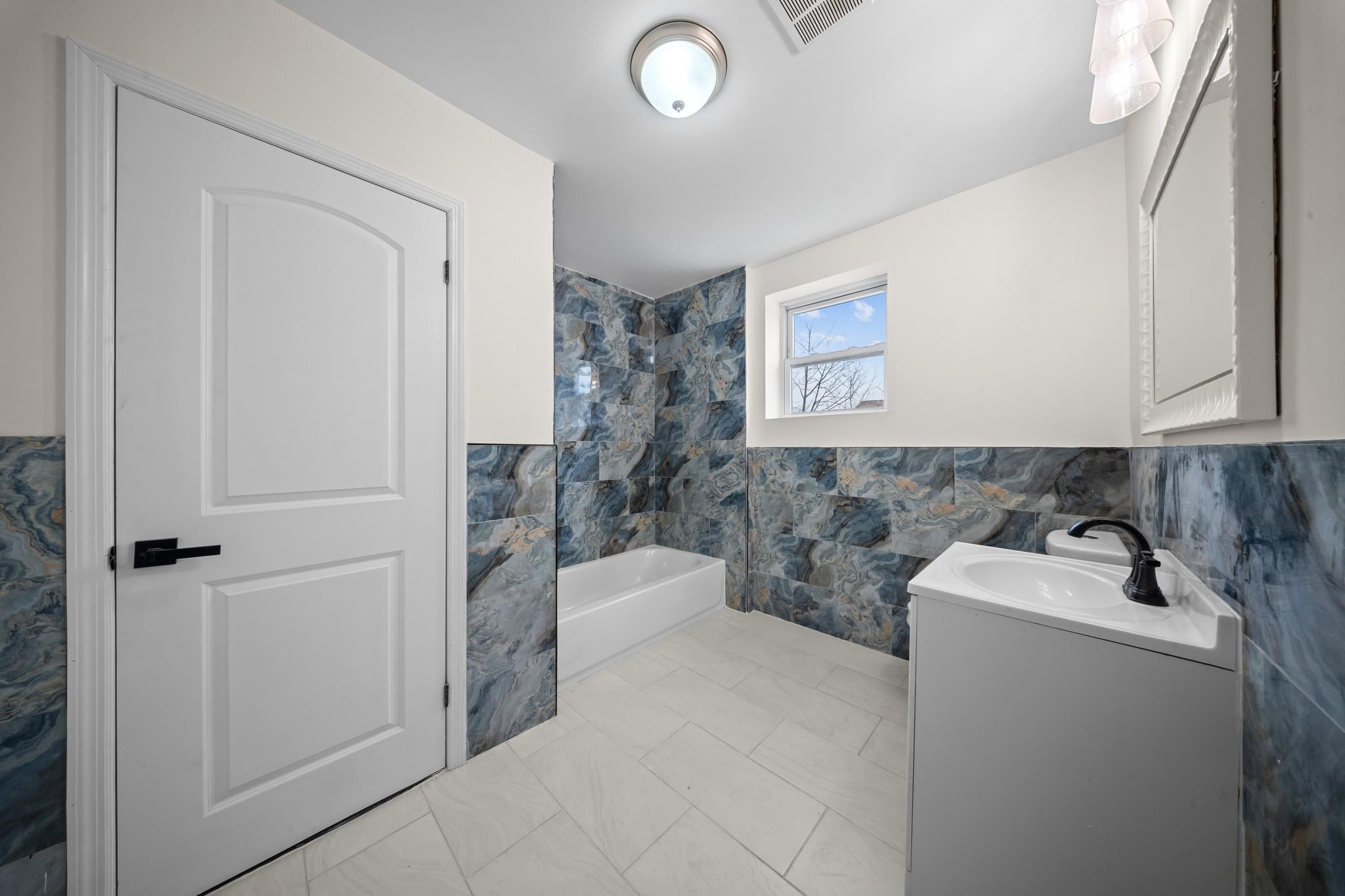 Single Family Anderson  Queens, NY 11434, MLS-839723-11
