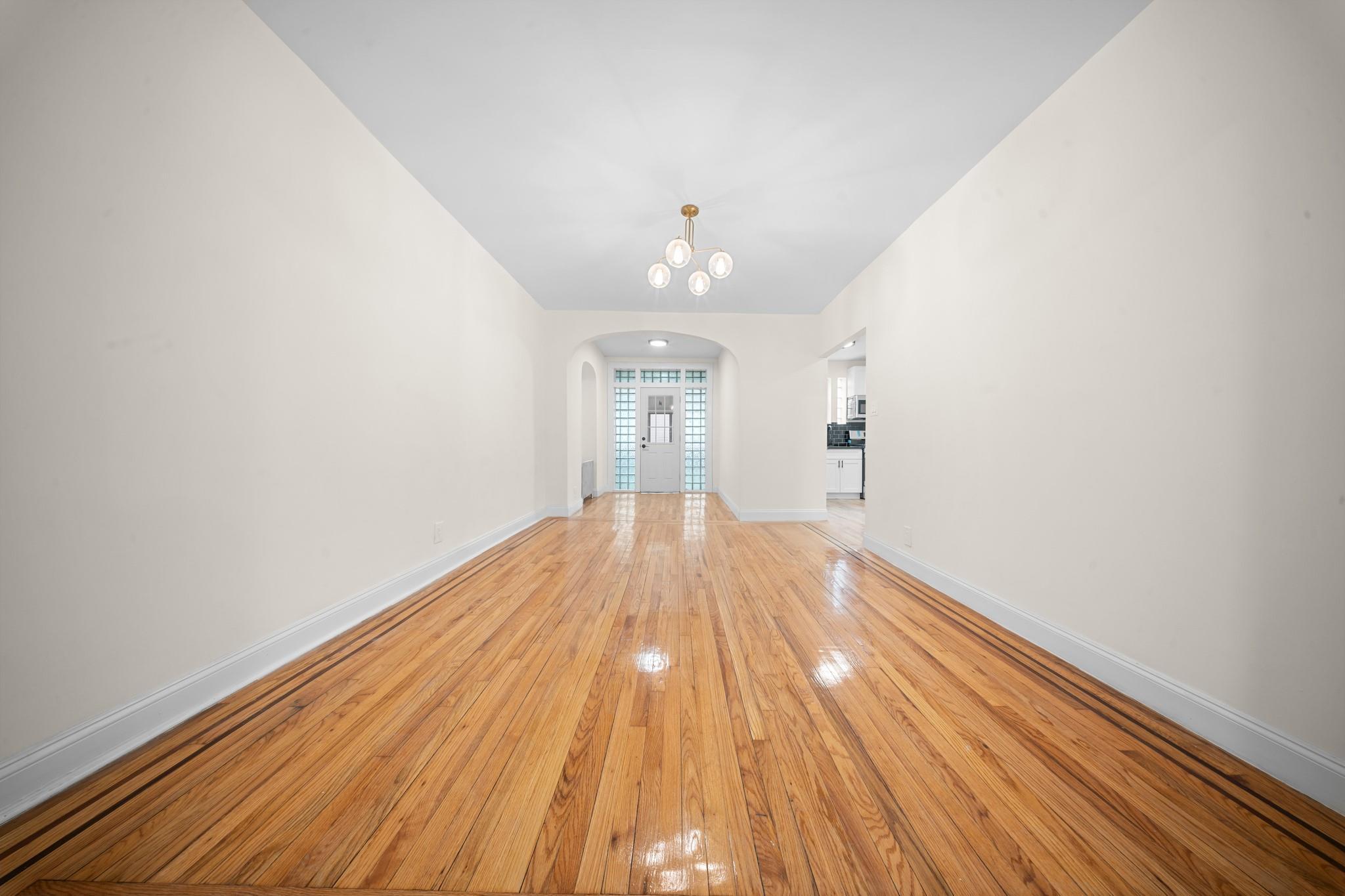 Single Family Anderson  Queens, NY 11434, MLS-839723-7