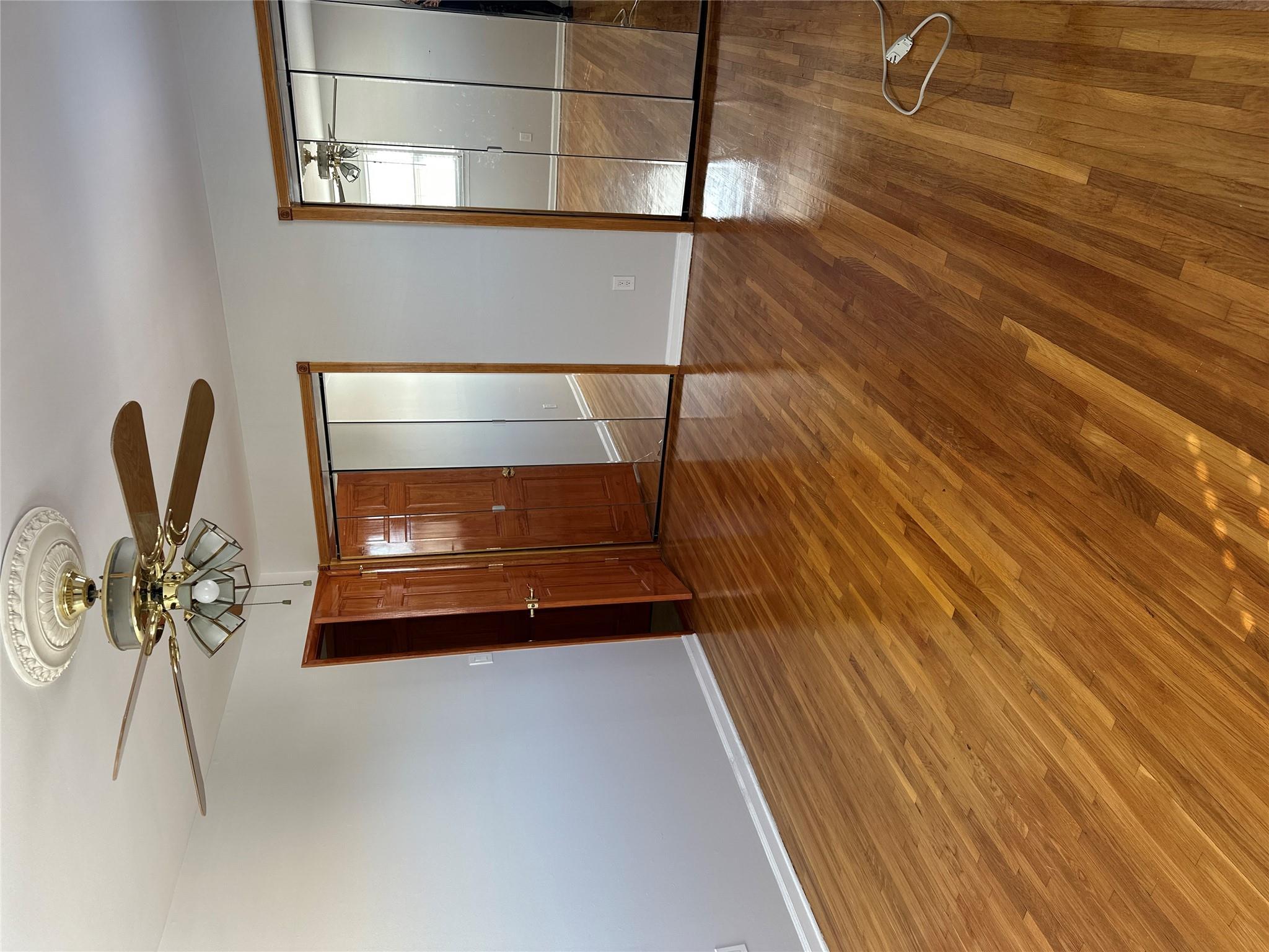 Apartment Tiemann  Bronx, NY 10469, MLS-839750-14