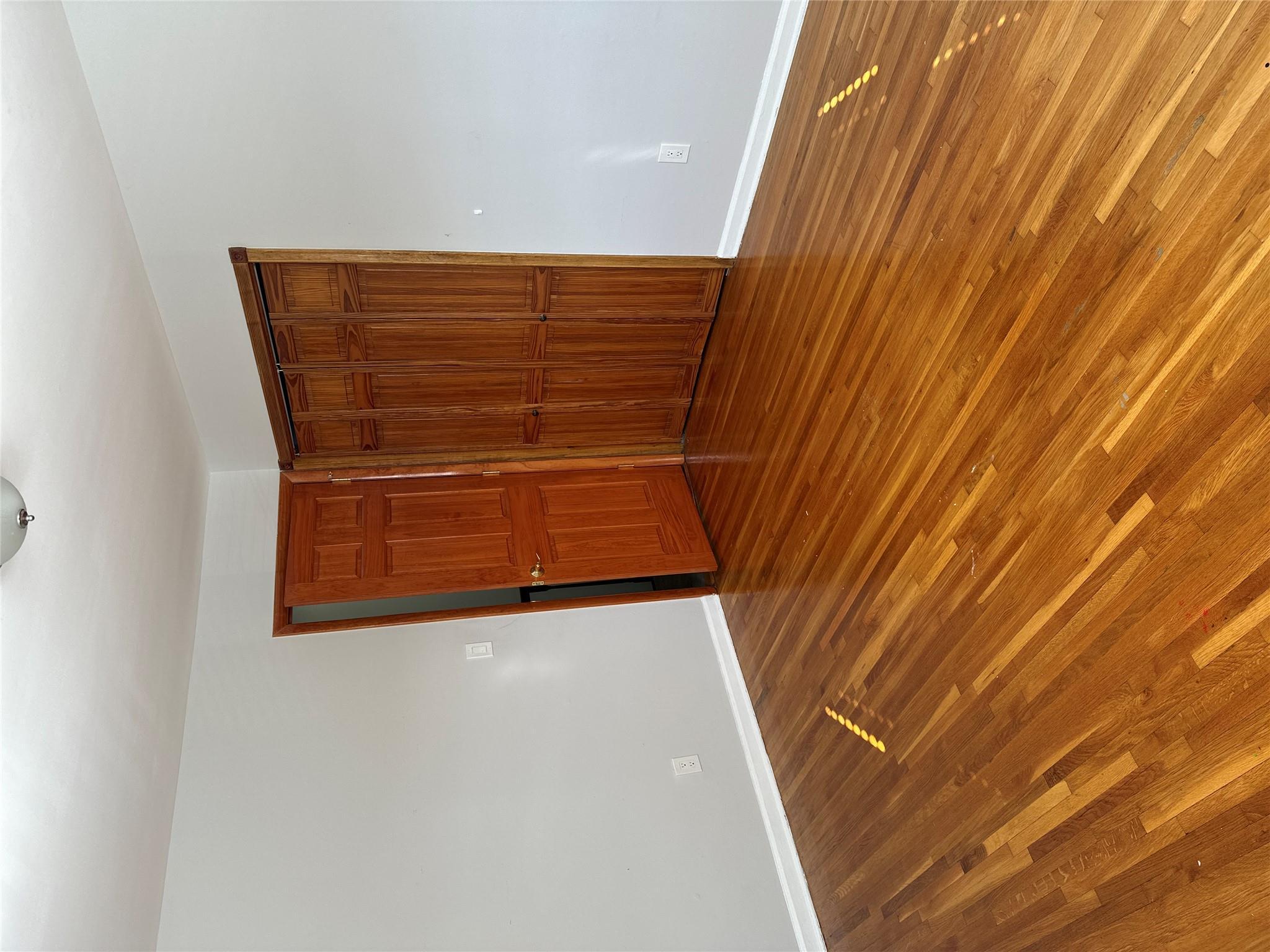 Apartment Tiemann  Bronx, NY 10469, MLS-839750-18