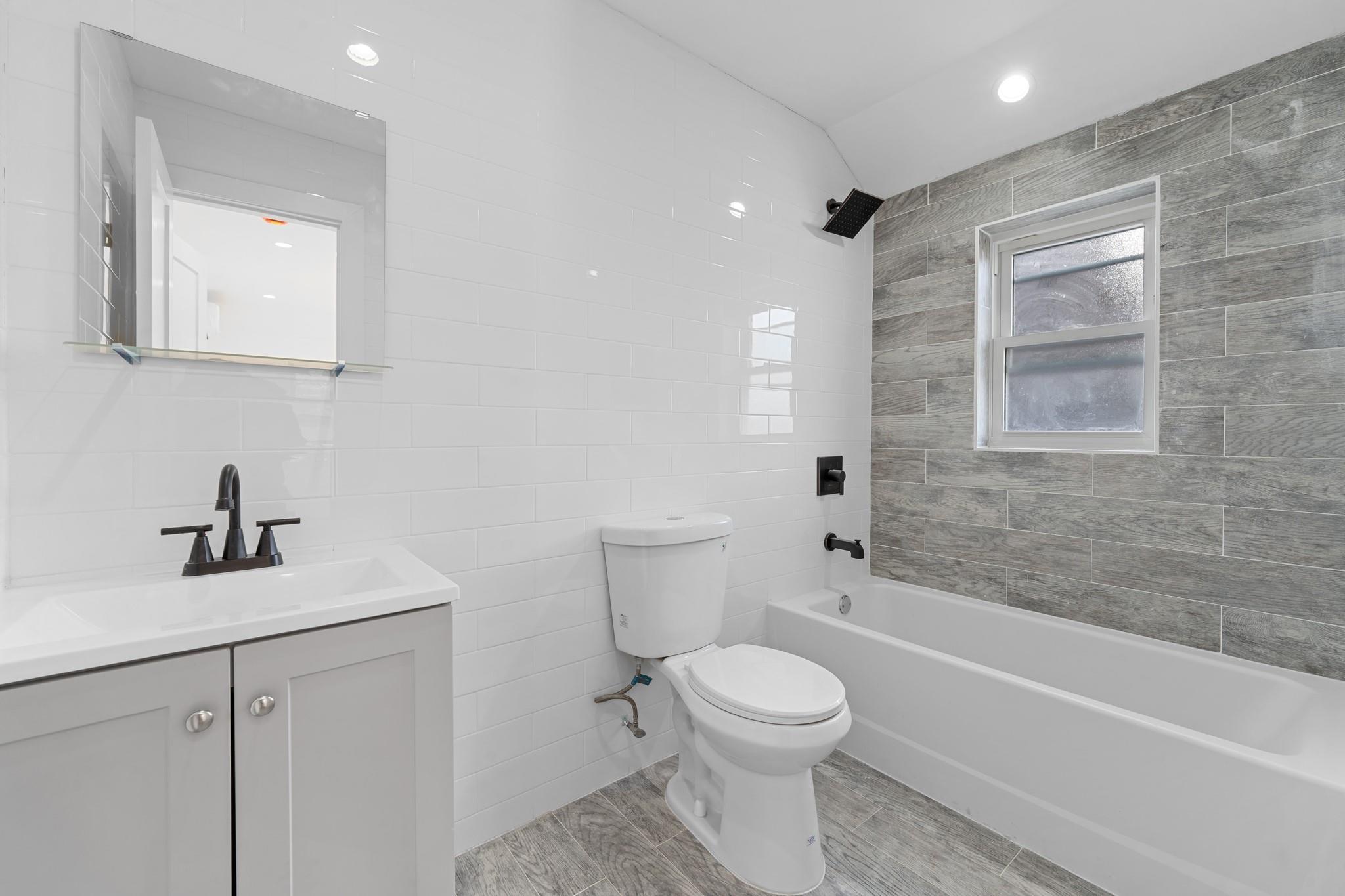 Single Family Brookhaven Avenue  Queens, NY 11691, MLS-839755-14