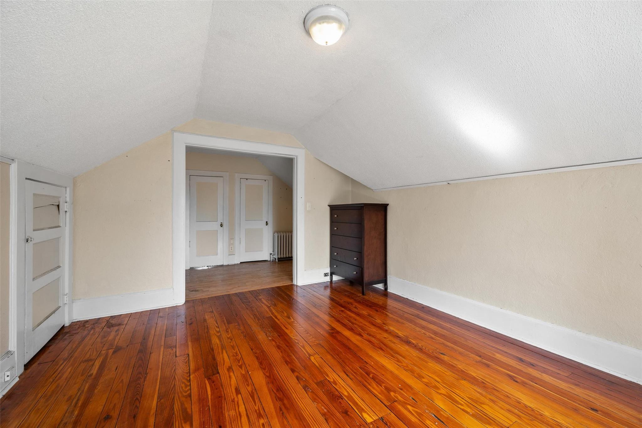 Single Family Merriam  Westchester County, NY 10708, MLS-839780-25