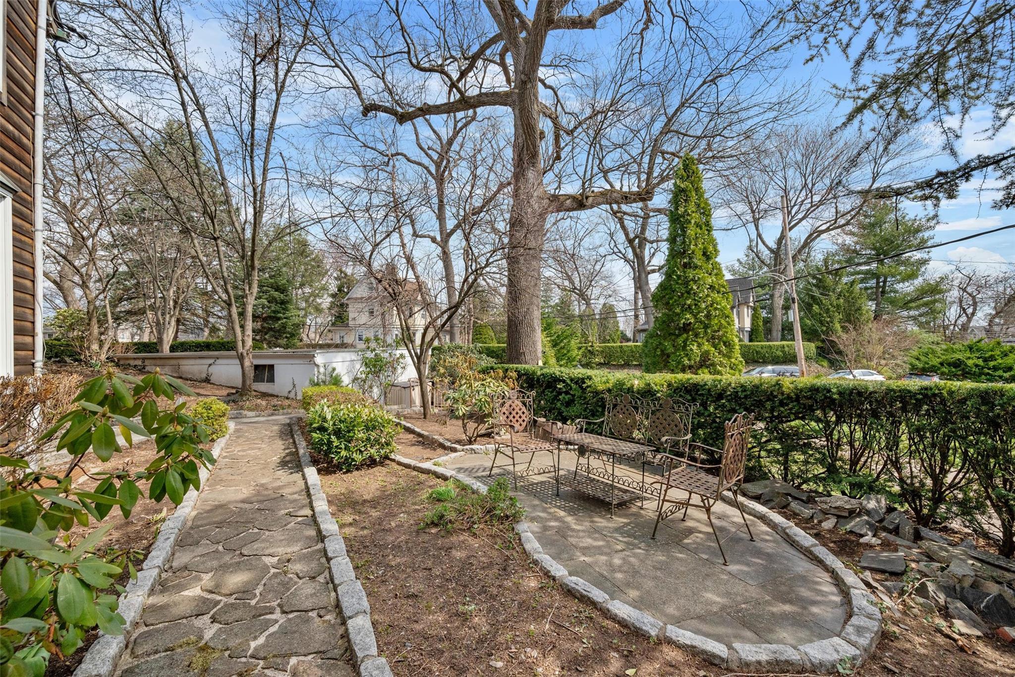 Single Family Merriam  Westchester County, NY 10708, MLS-839780-31