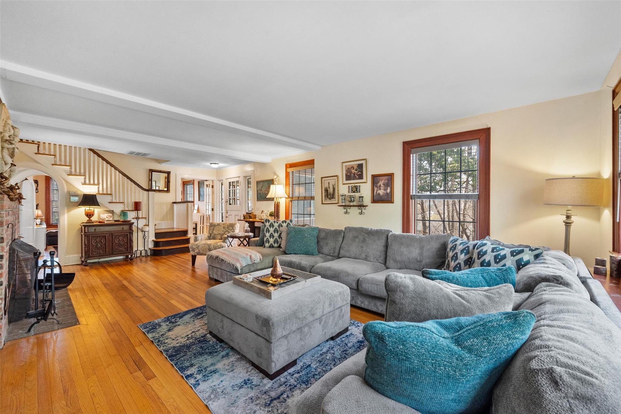 Single Family Merriam  Westchester County, NY 10708, MLS-839780-6