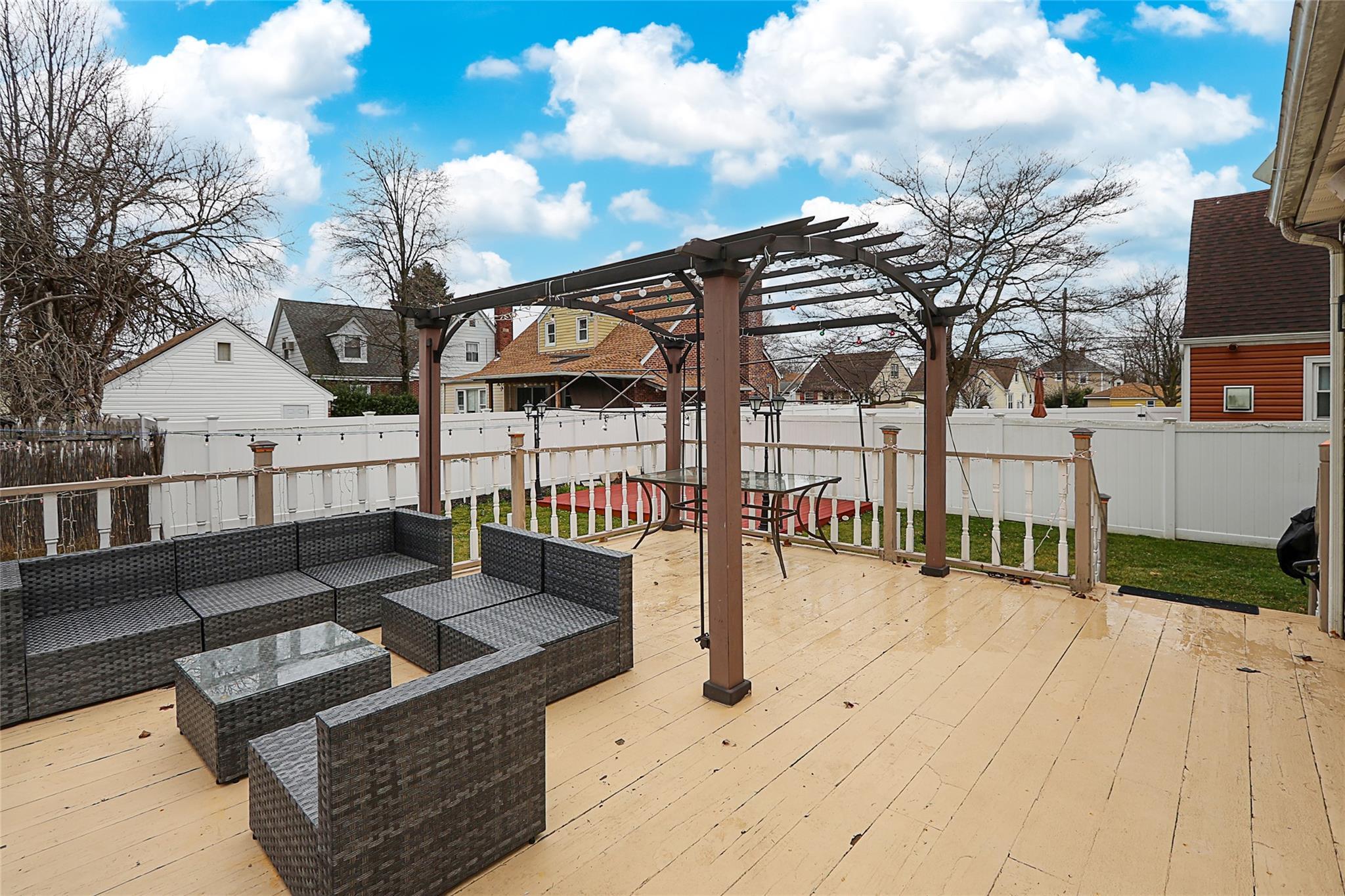 Single Family Kennedy  Nassau County, NY 11550, MLS-839781-33