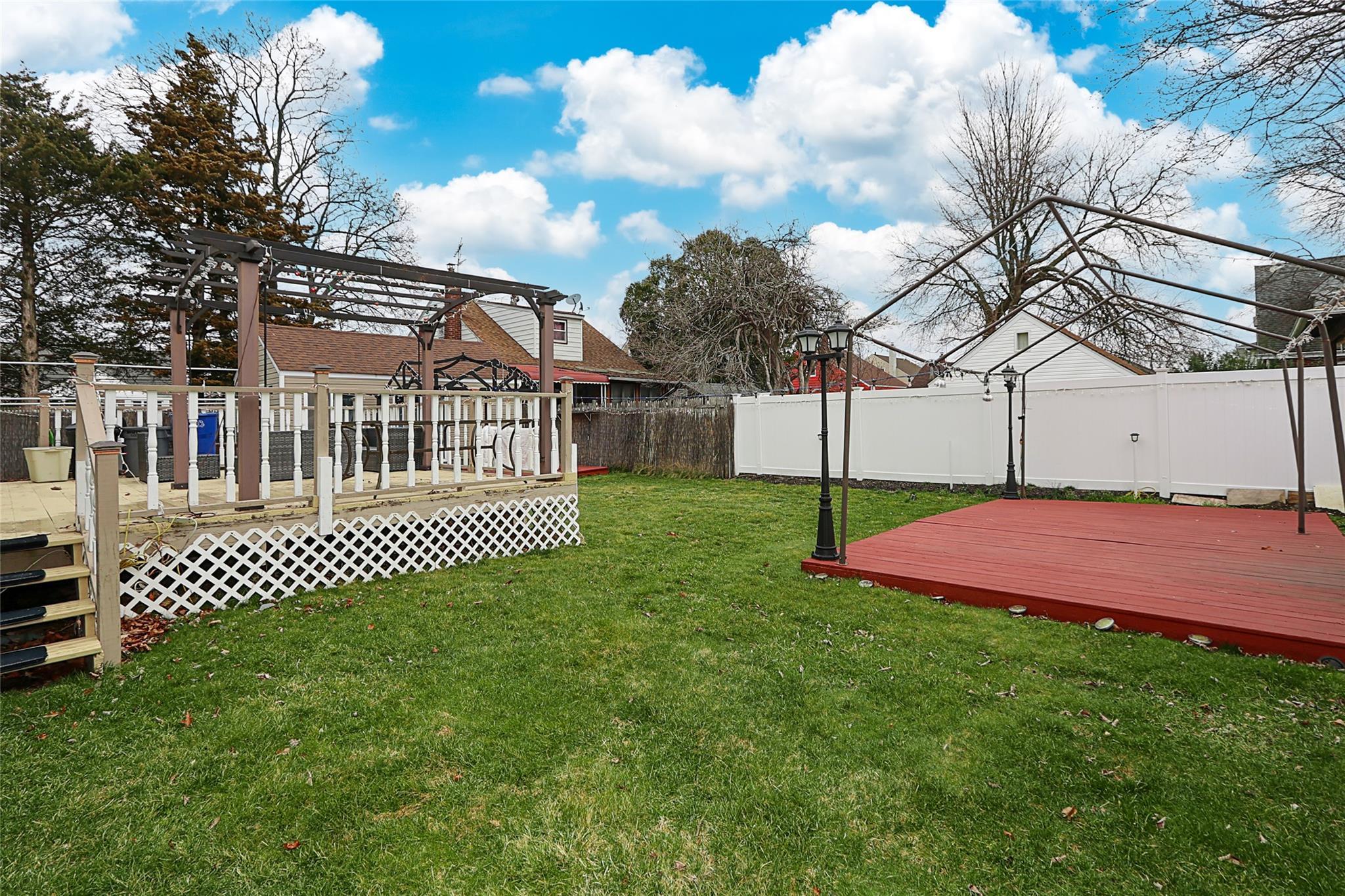 Single Family Kennedy  Nassau County, NY 11550, MLS-839781-35