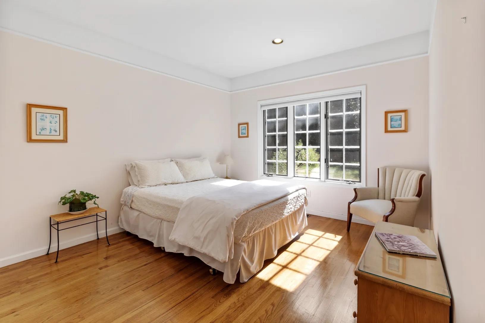 Single Family Brick Kiln Suffolk County, NY 11963, MLS-839786-15