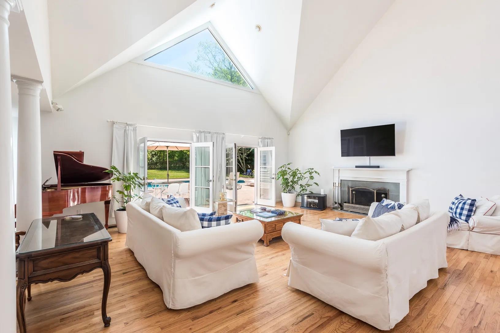 Single Family Brick Kiln Suffolk County, NY 11963, MLS-839786-3