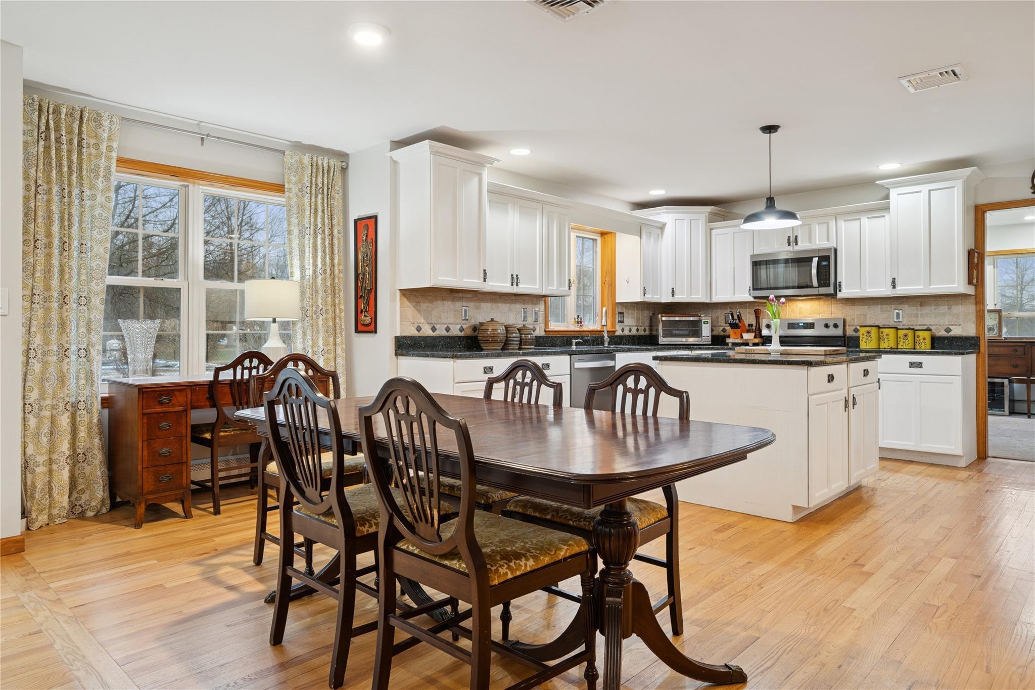 Single Family Knolls  Ulster County, NY 12589, MLS-839795-9