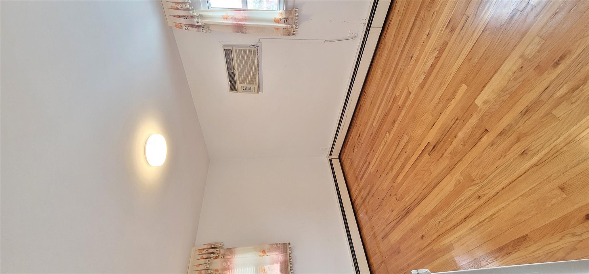 Single Family 125th  Queens, NY 11356, MLS-839812-10