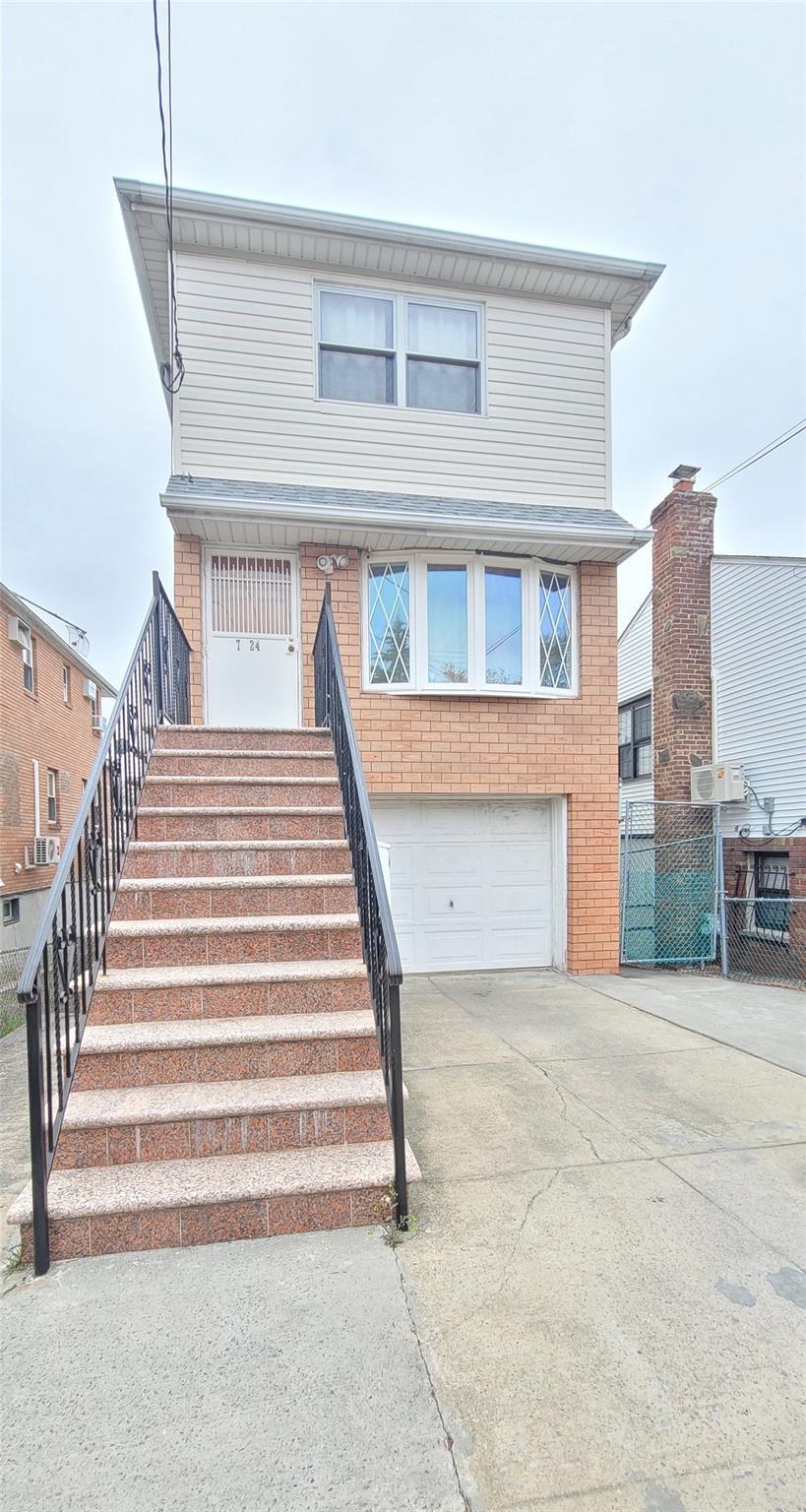 Single Family 125th  Queens, NY 11356, MLS-839812-2