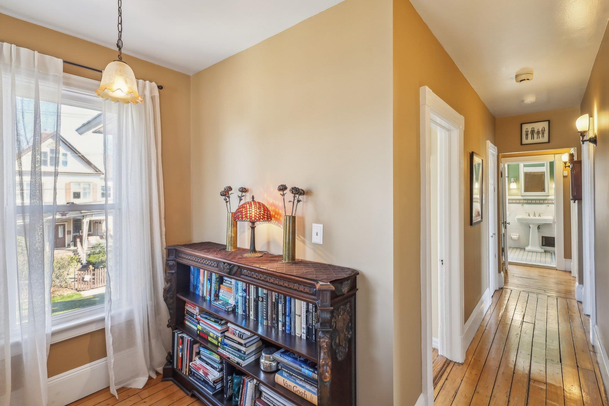 Single Family 8th  Nassau County, NY 11579, MLS-839815-21