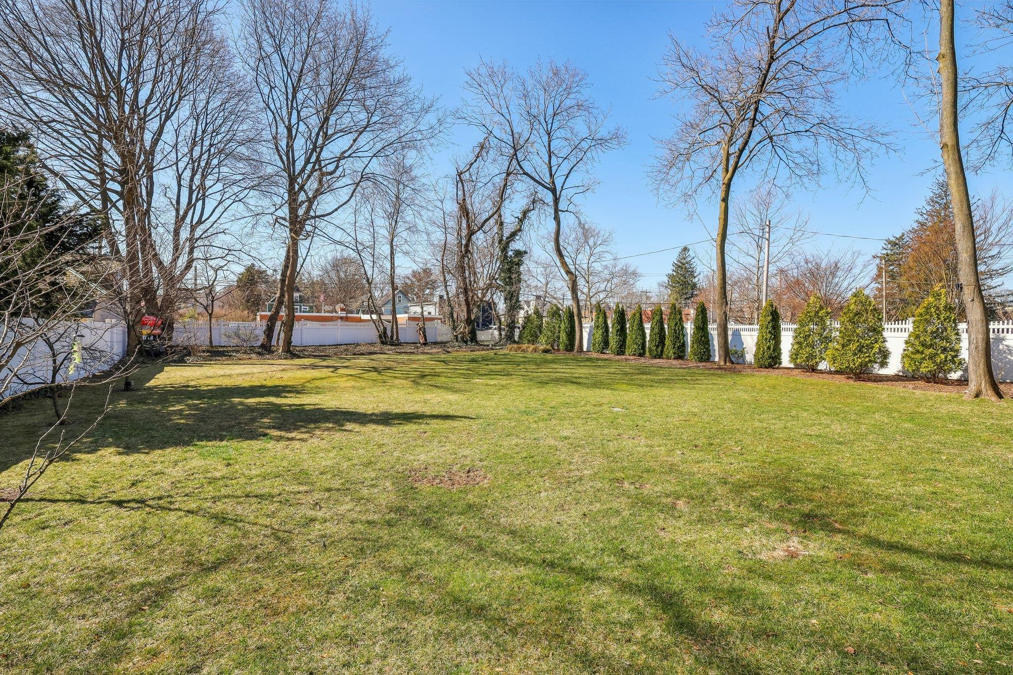 Single Family 8th  Nassau County, NY 11579, MLS-839815-30