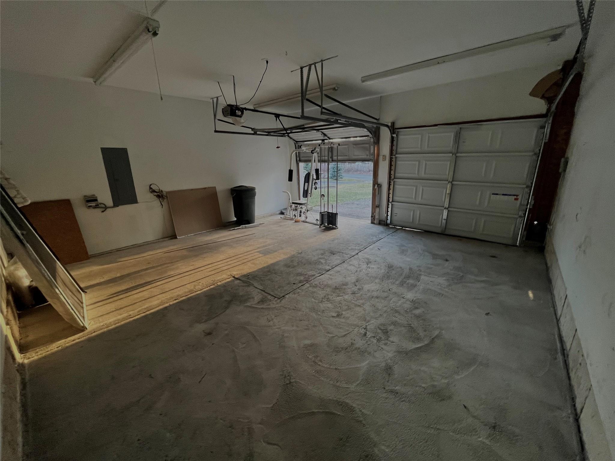 Single Family Blue Point  Suffolk County, NY 11738, MLS-839832-30