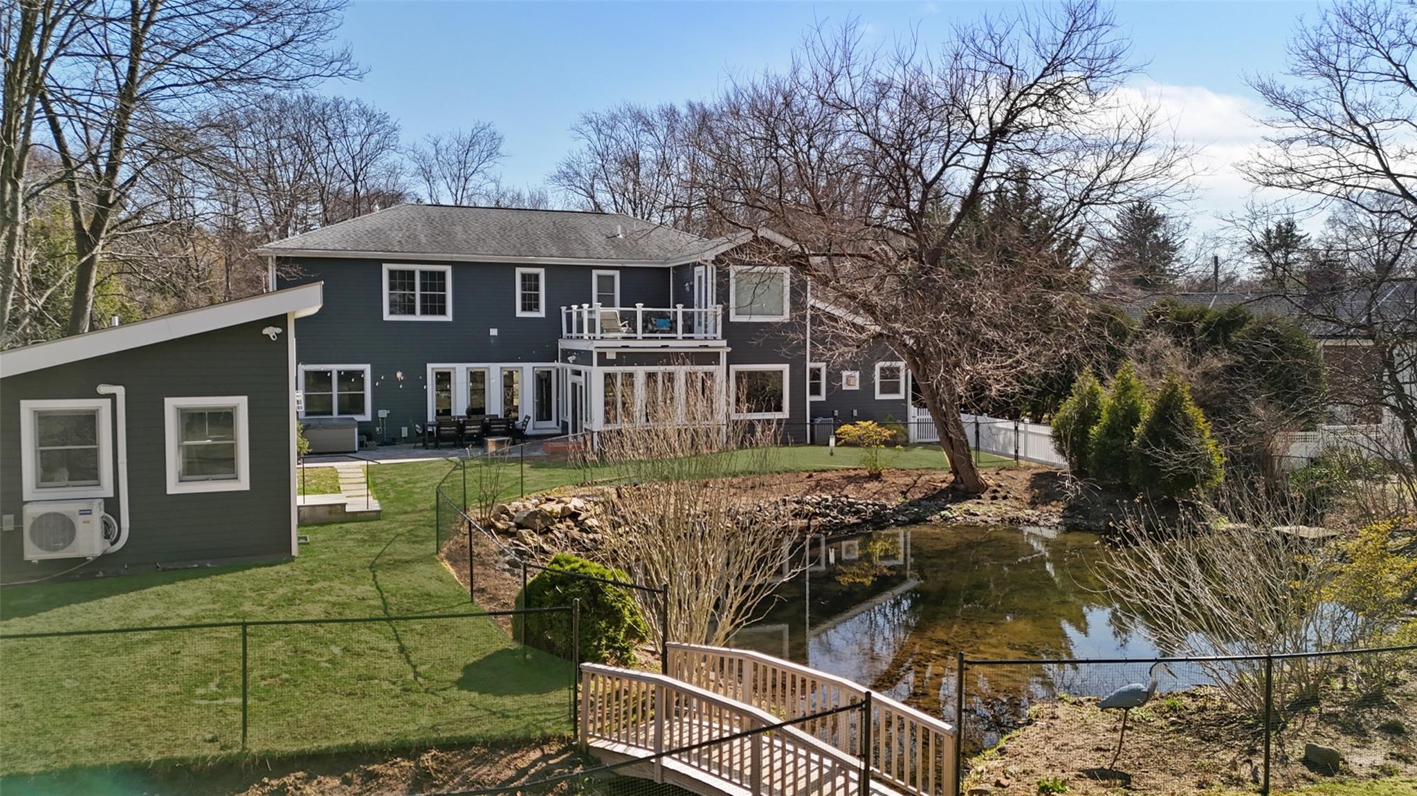 Single Family Loch  Westchester County, NY 10573, MLS-839851-38