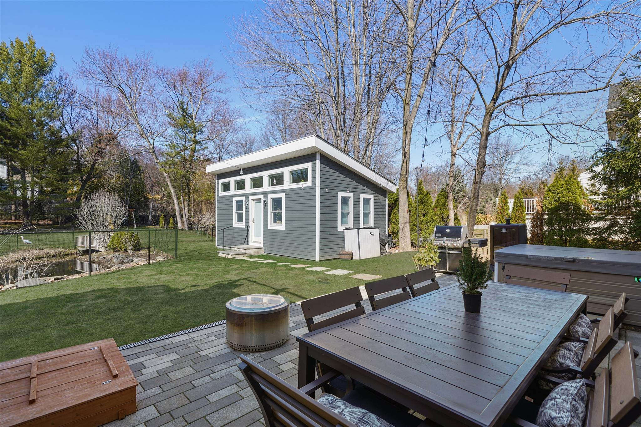 Single Family Loch  Westchester County, NY 10573, MLS-839851-40