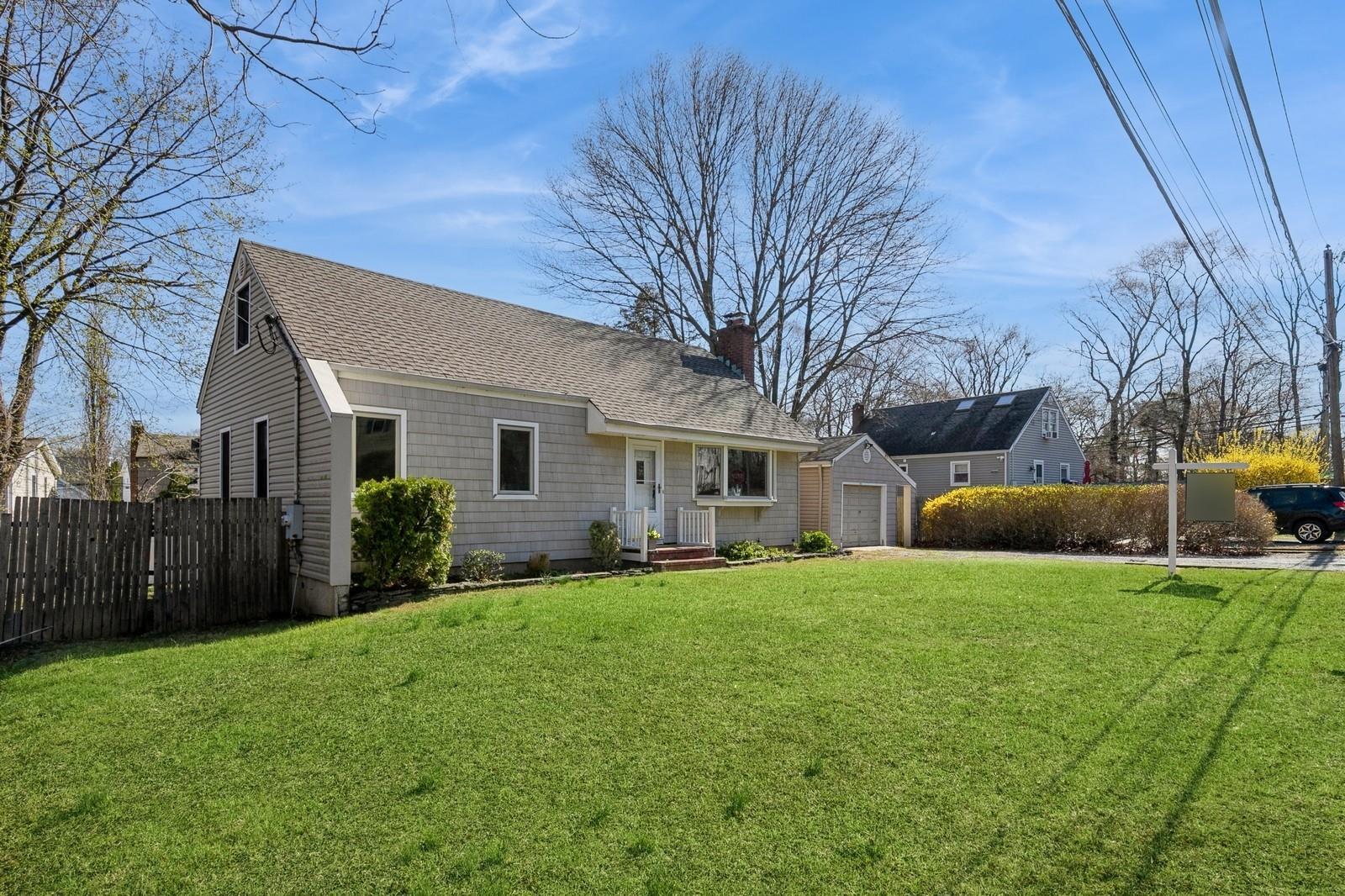 Single Family Vause  Suffolk County, NY 11768, MLS-839871-2