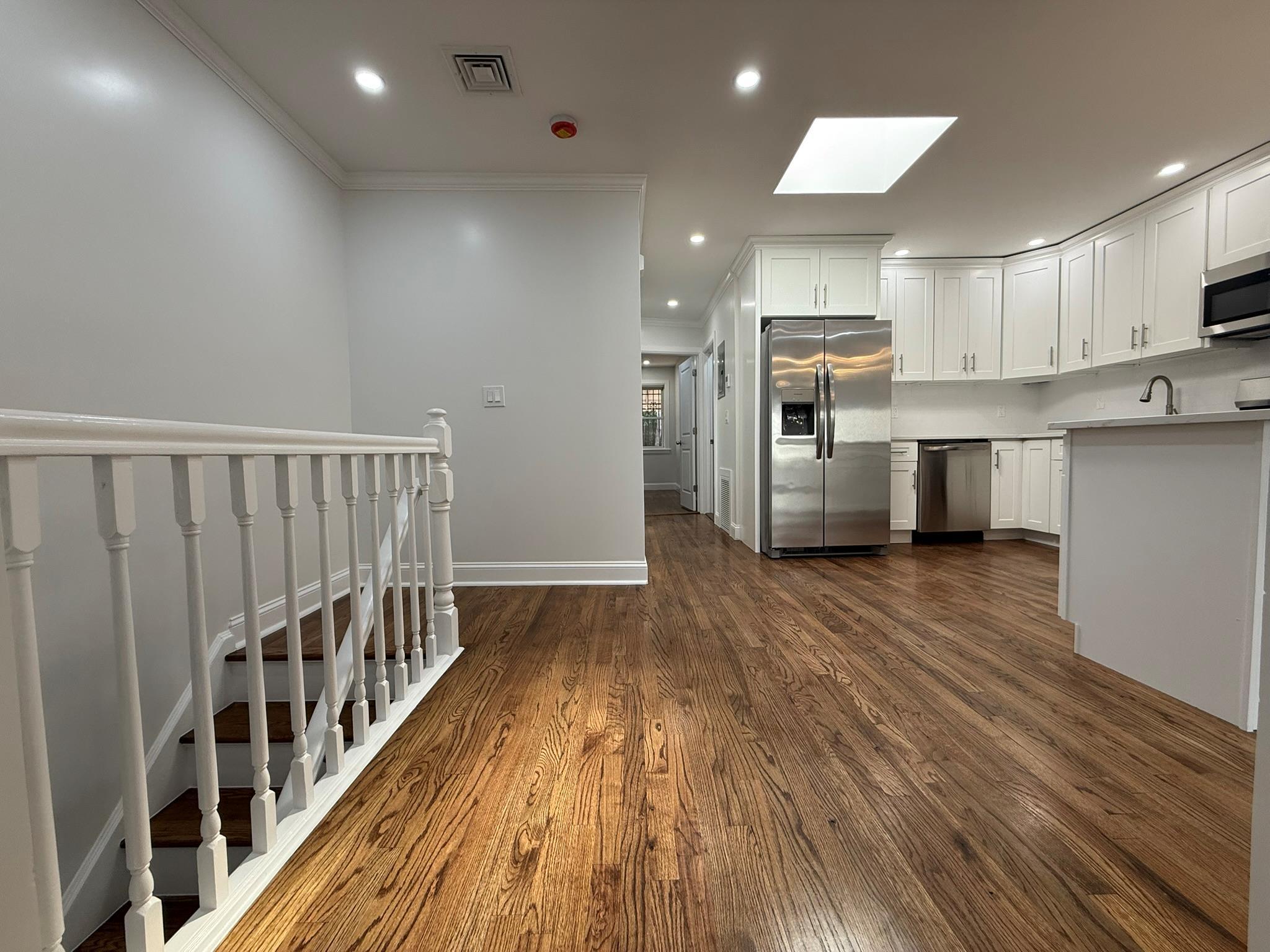 Single Family Carpenter  Bronx, NY 10466, MLS-839889-13