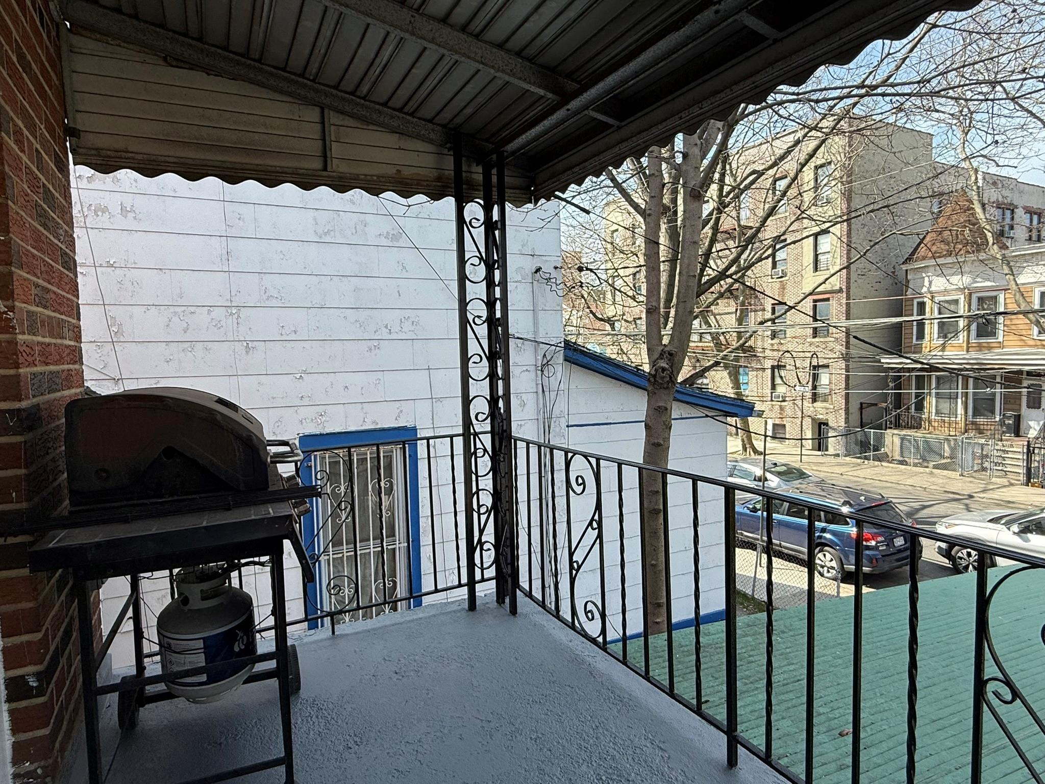 Single Family Carpenter  Bronx, NY 10466, MLS-839889-19