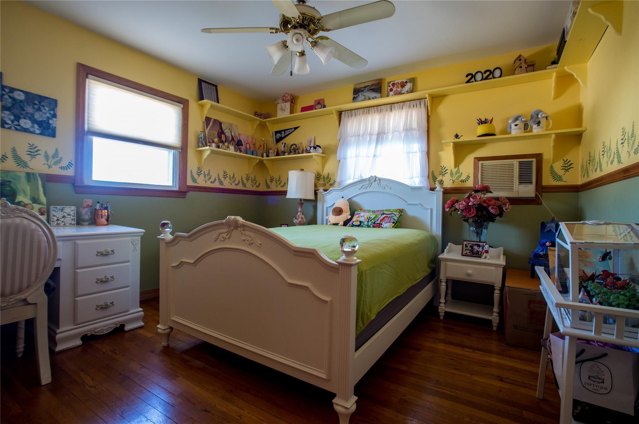 Single Family Roanoke  Nassau County, NY 11783, MLS-839940-15