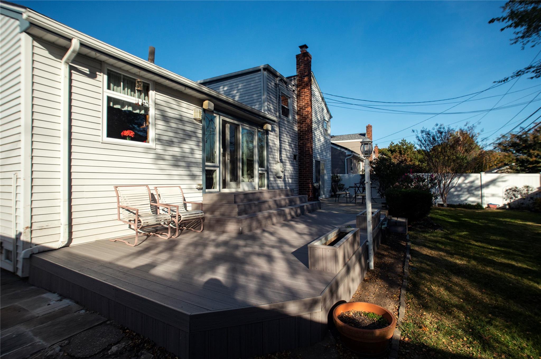 Single Family Roanoke  Nassau County, NY 11783, MLS-839940-20