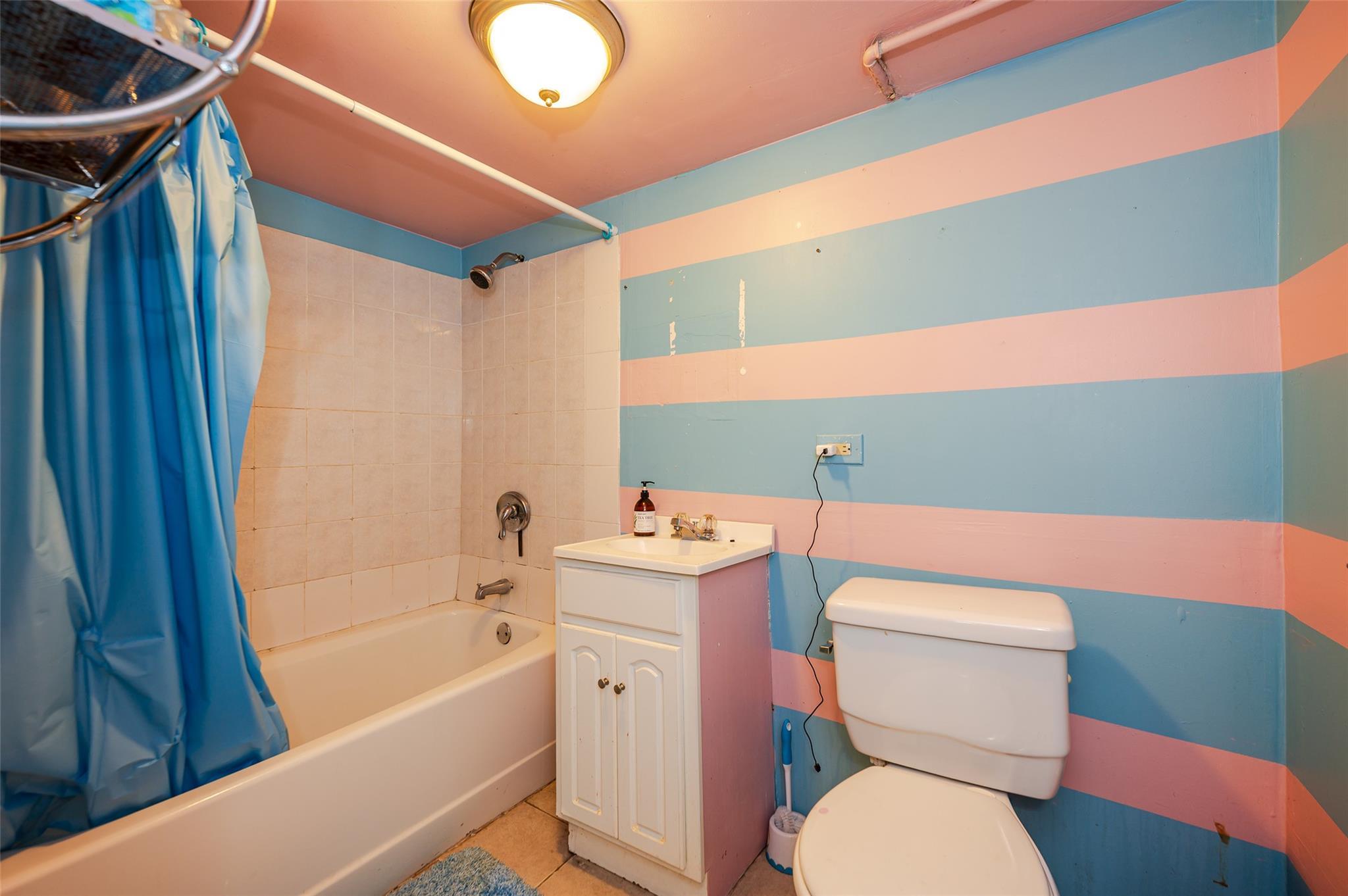 Single Family 95th  Queens, NY 11416, MLS-839944-12