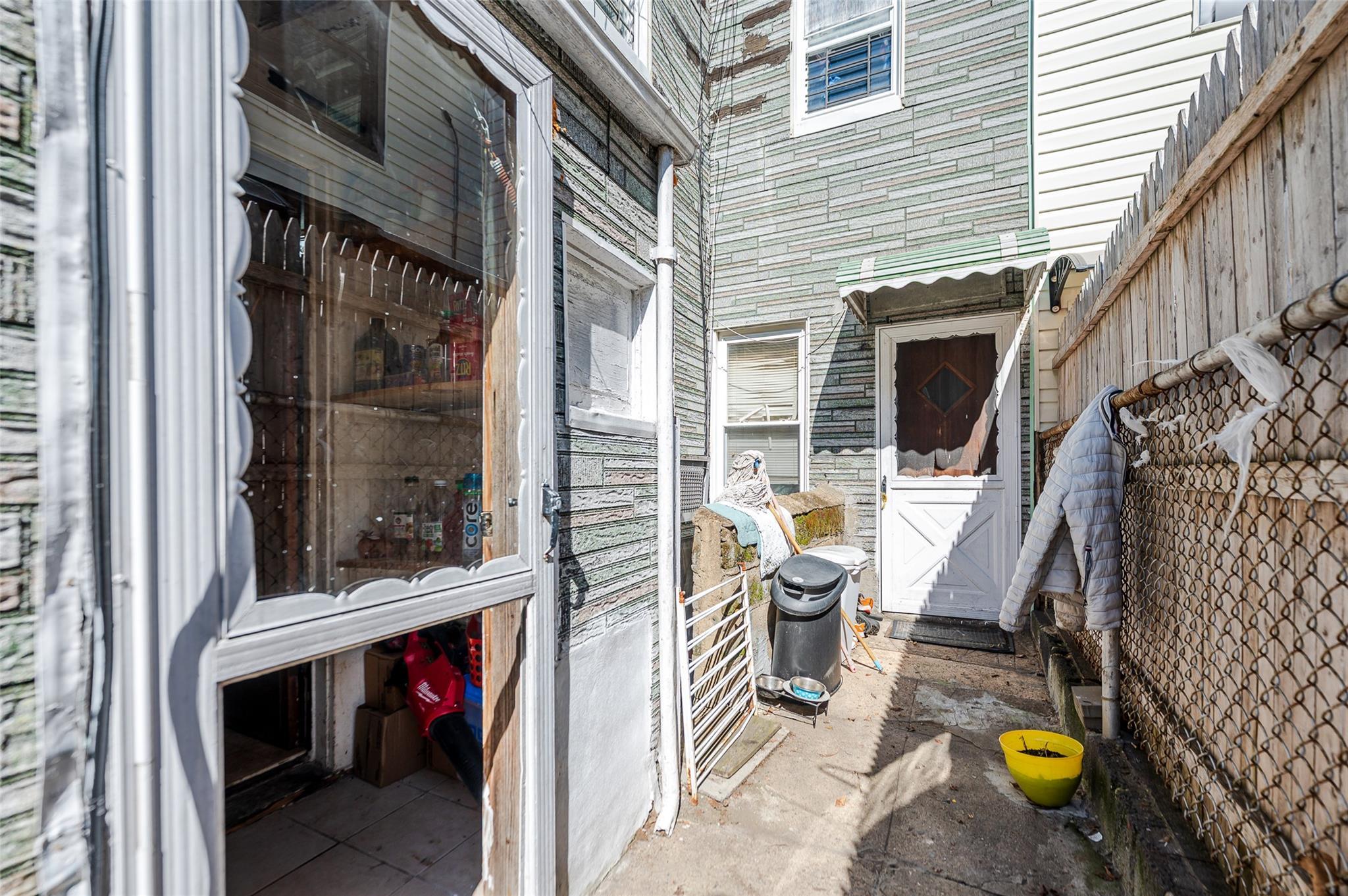 Single Family 95th  Queens, NY 11416, MLS-839944-21