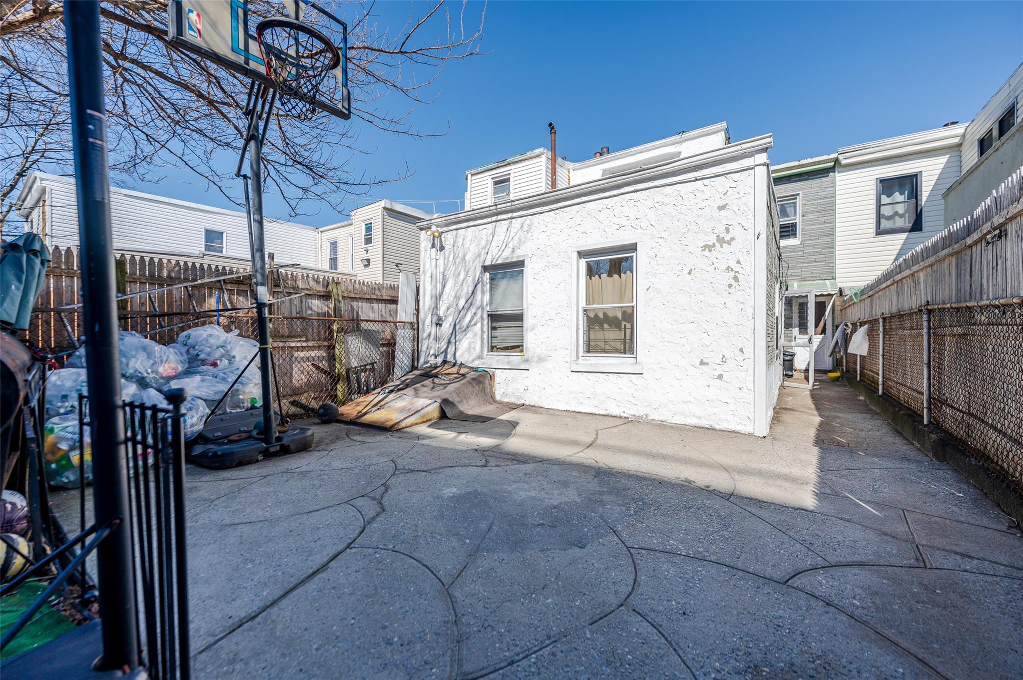 Single Family 95th  Queens, NY 11416, MLS-839944-23