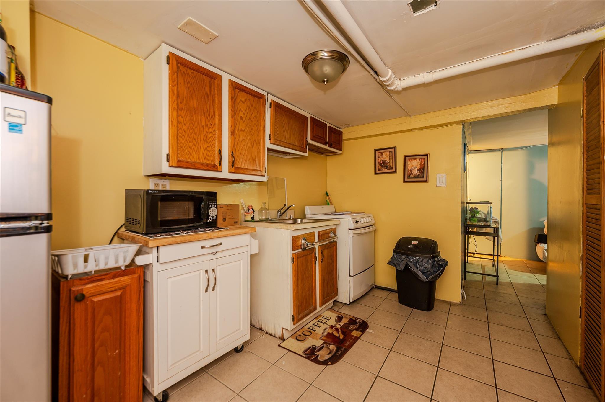Single Family 95th  Queens, NY 11416, MLS-839944-27