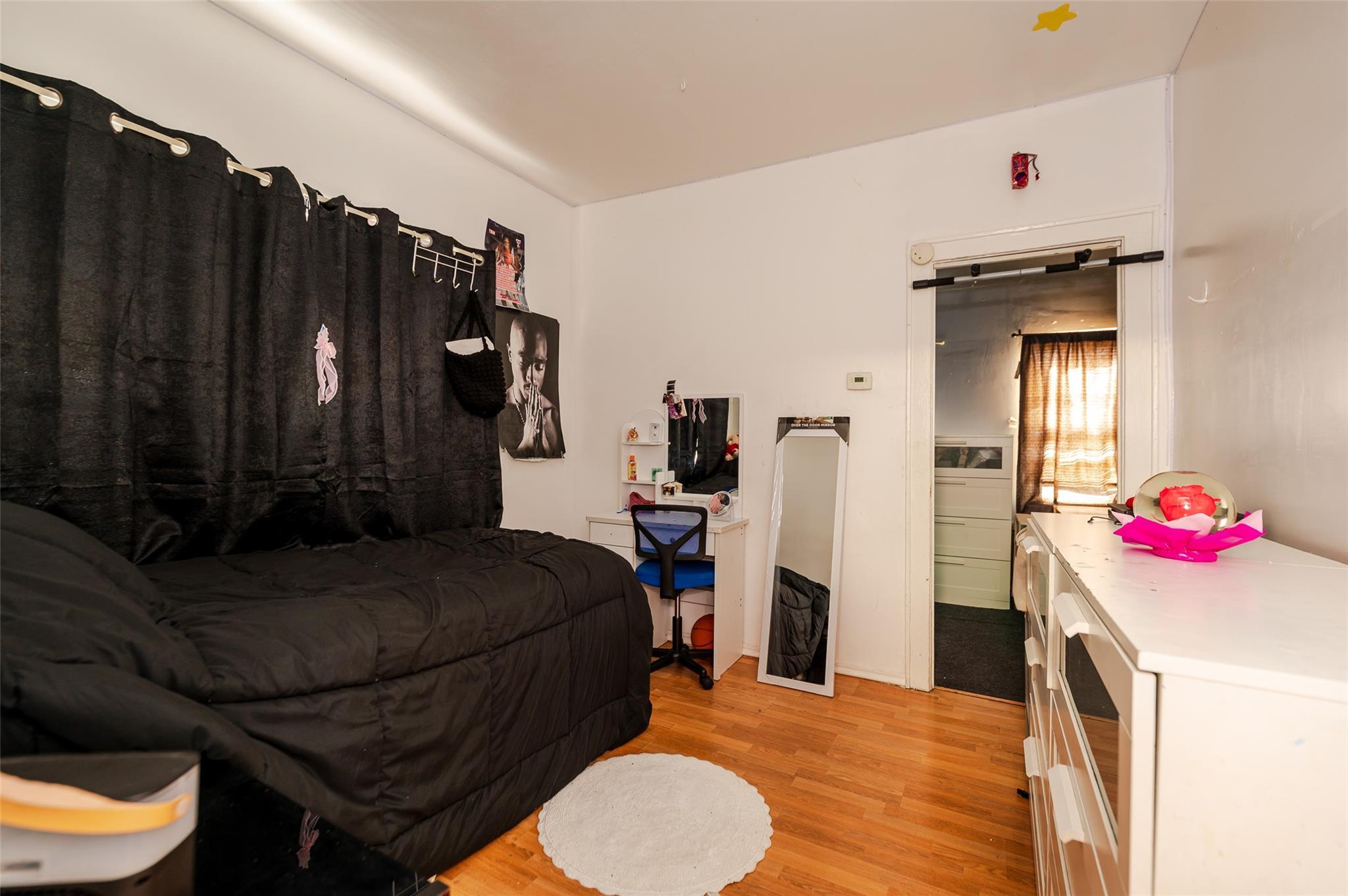 Single Family 95th  Queens, NY 11416, MLS-839944-8