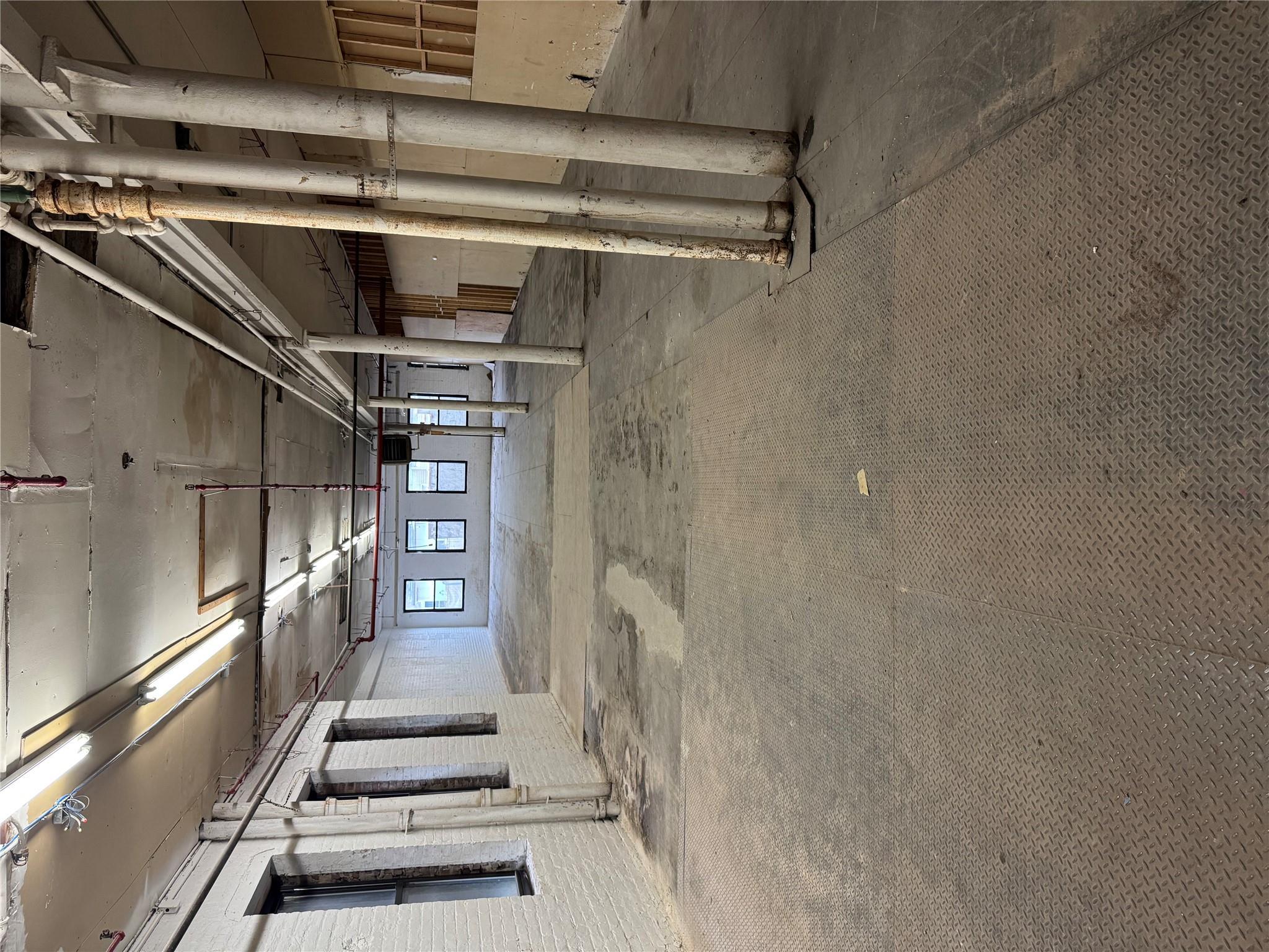 Commercial Lease Park  Bronx, NY 10457, MLS-839946-3