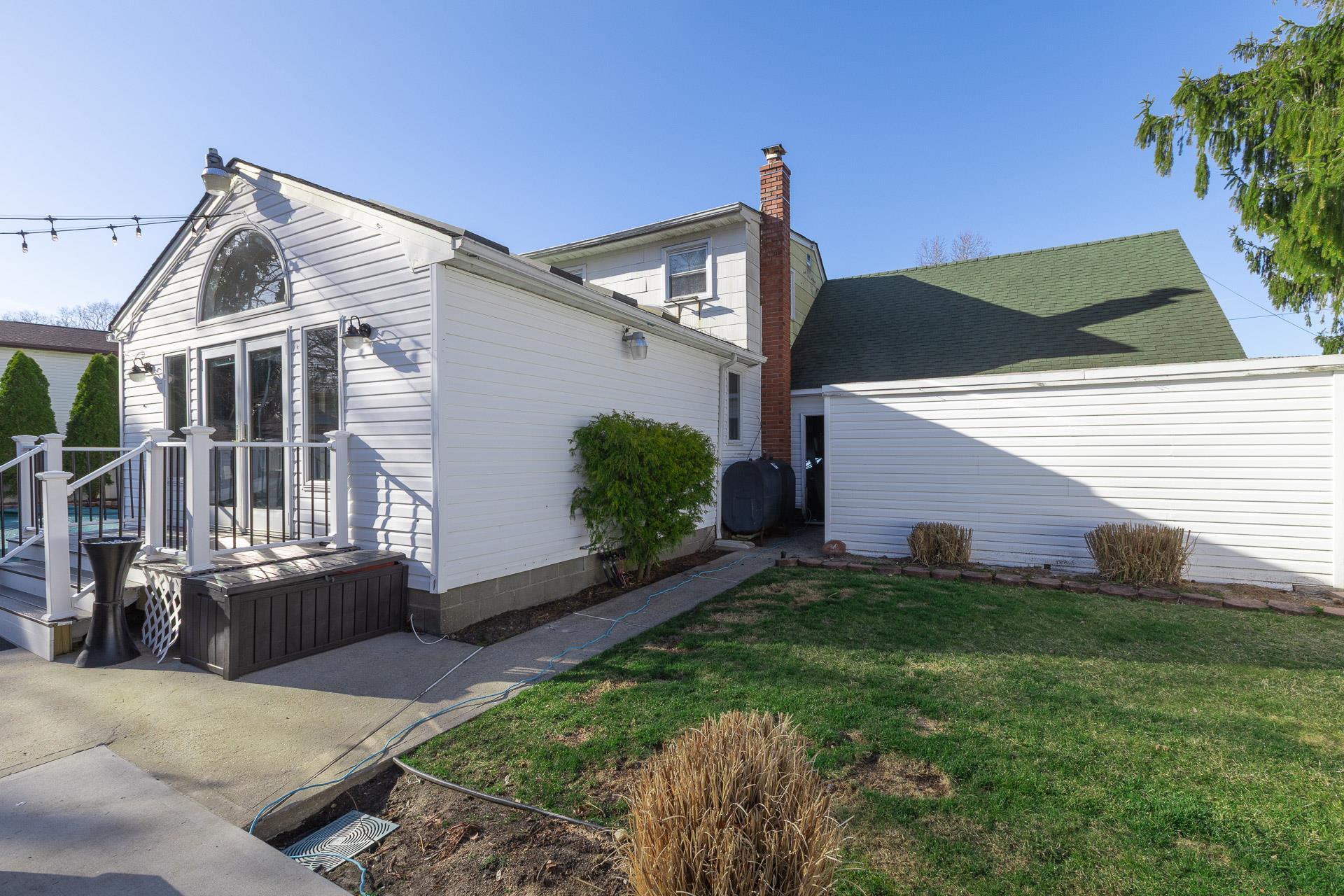 Single Family Riverside Suffolk County, NY 11951, MLS-839951-31