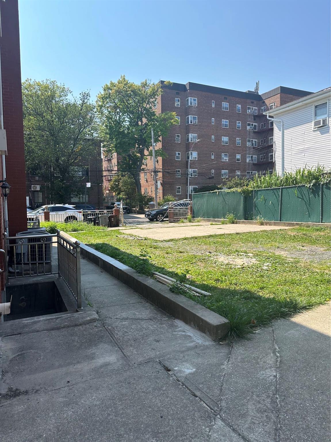 Single Family 45th  Queens, NY 11355, MLS-839980-8