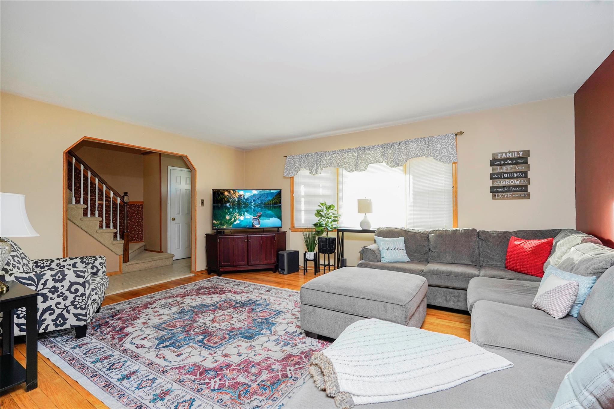 Single Family Ionia  Staten Island, NY 10312, MLS-839981-8