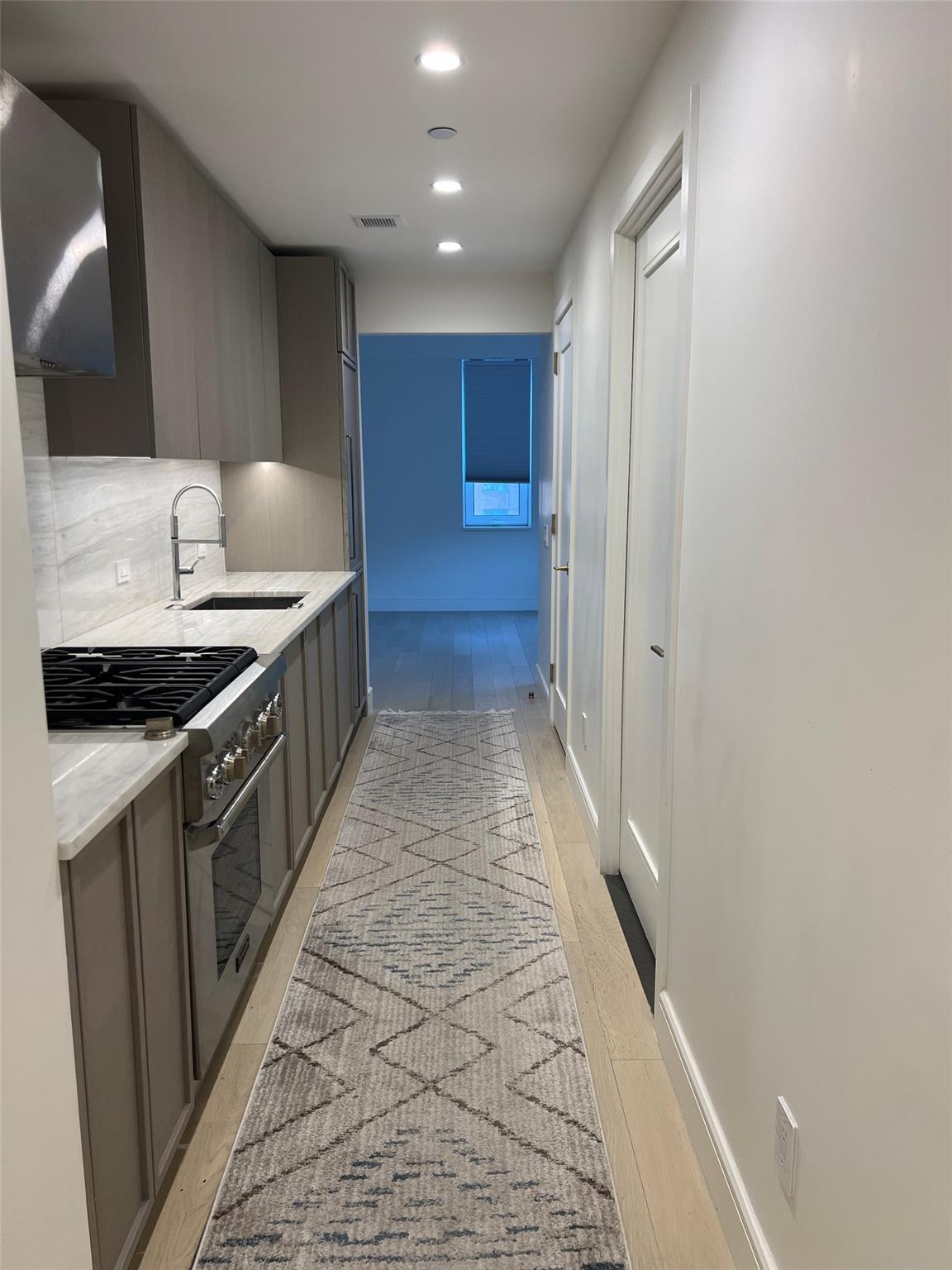 Condo Park  Manhattan, NY 10029, MLS-839995-7