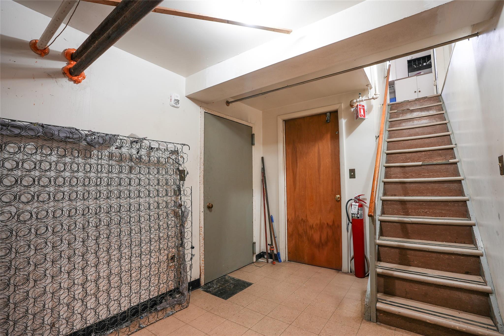 Single Family Hamilton  Dutchess County, NY 12601, MLS-840027-18
