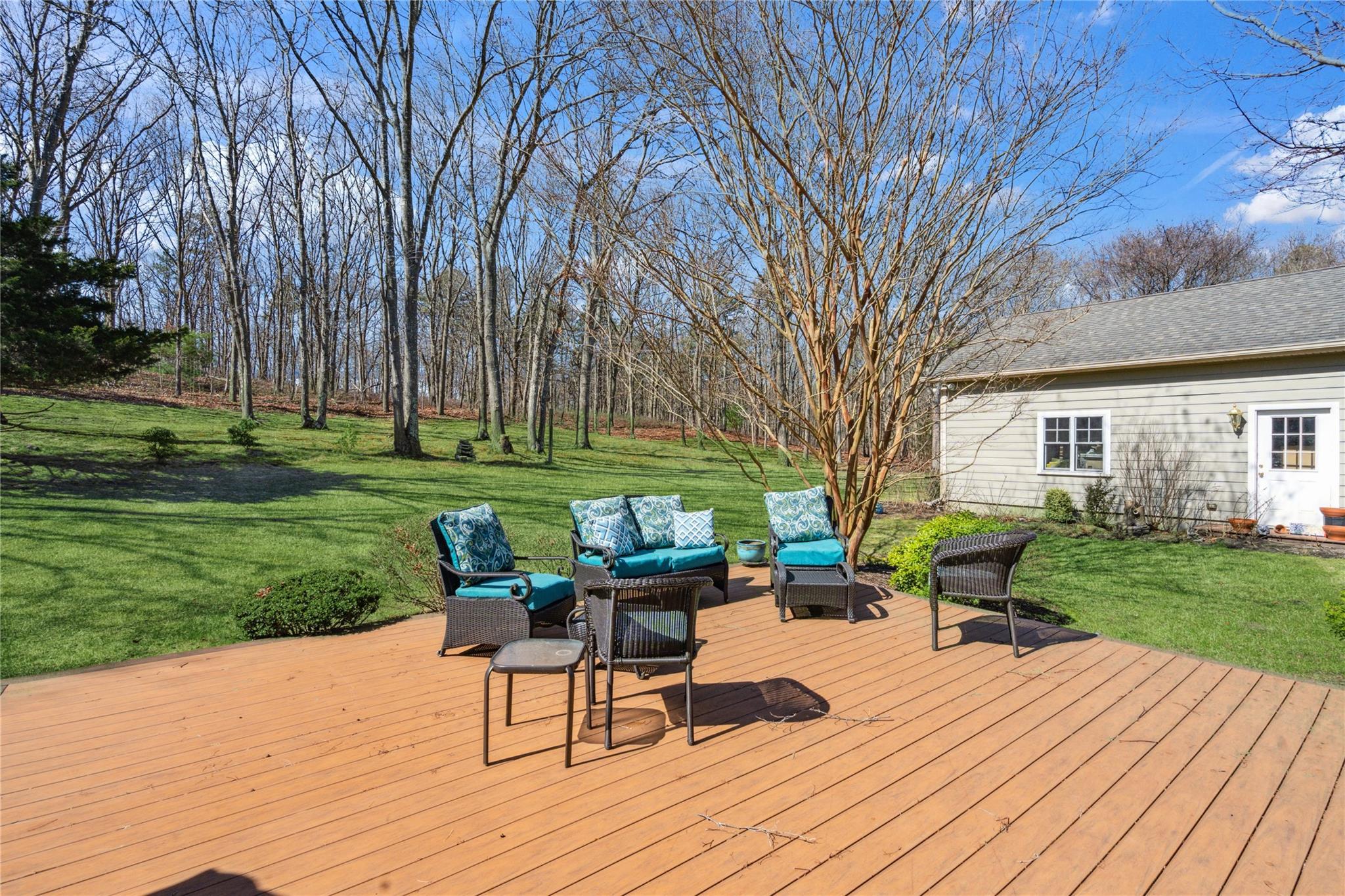 Single Family Beverly  Suffolk County, NY 11738, MLS-840034-30