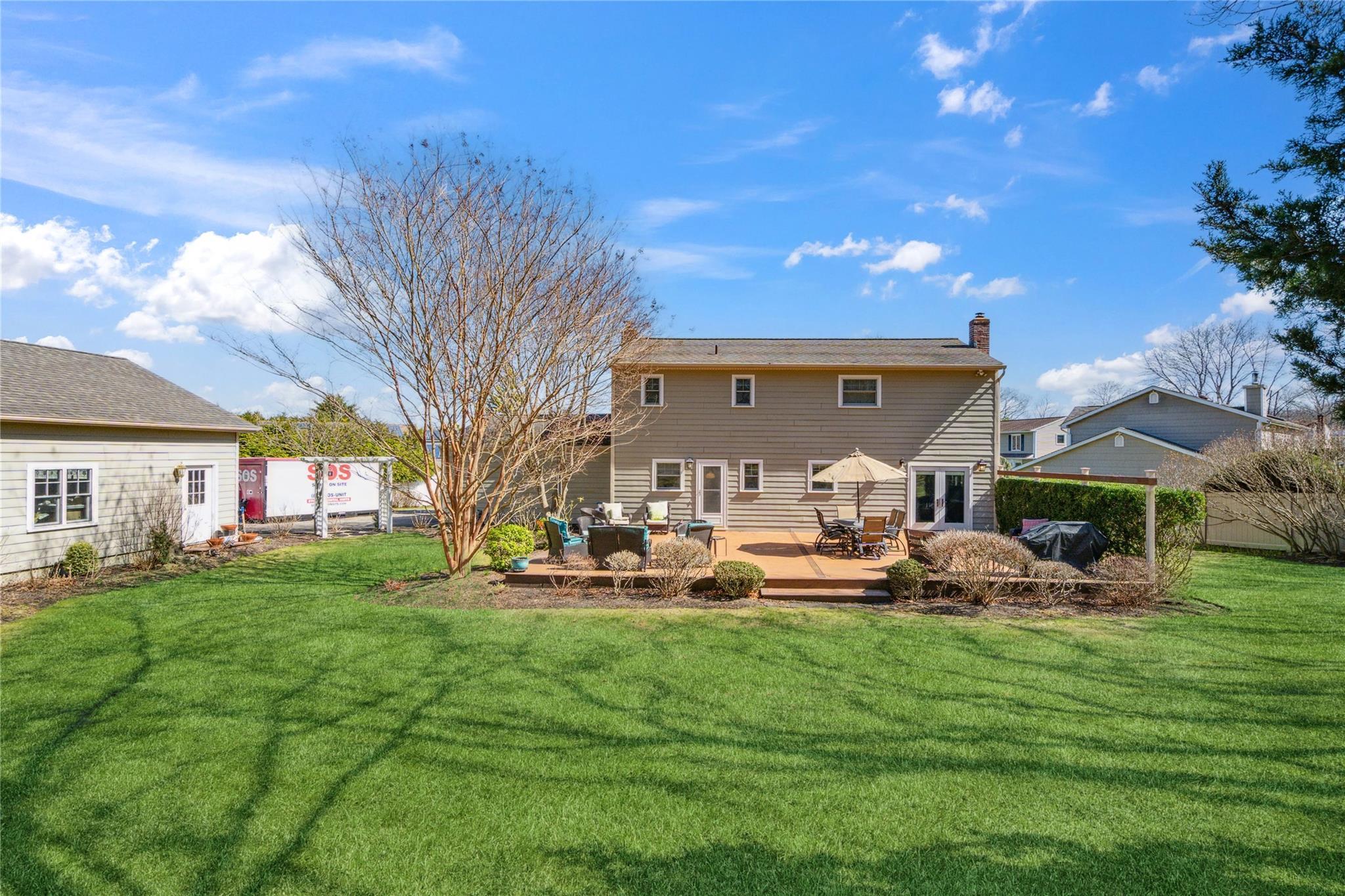 Single Family Beverly  Suffolk County, NY 11738, MLS-840034-32