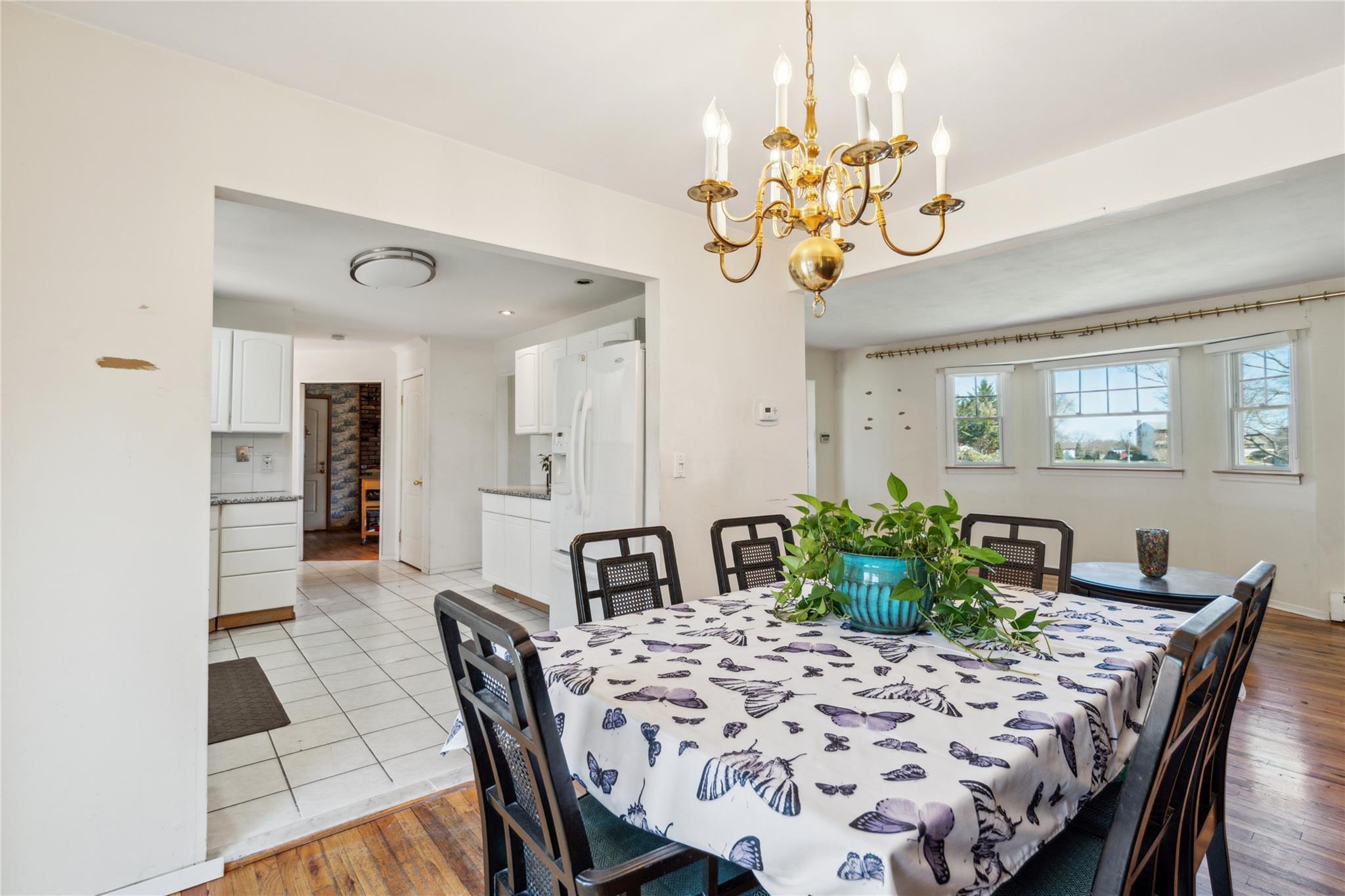 Single Family Beverly  Suffolk County, NY 11738, MLS-840034-9